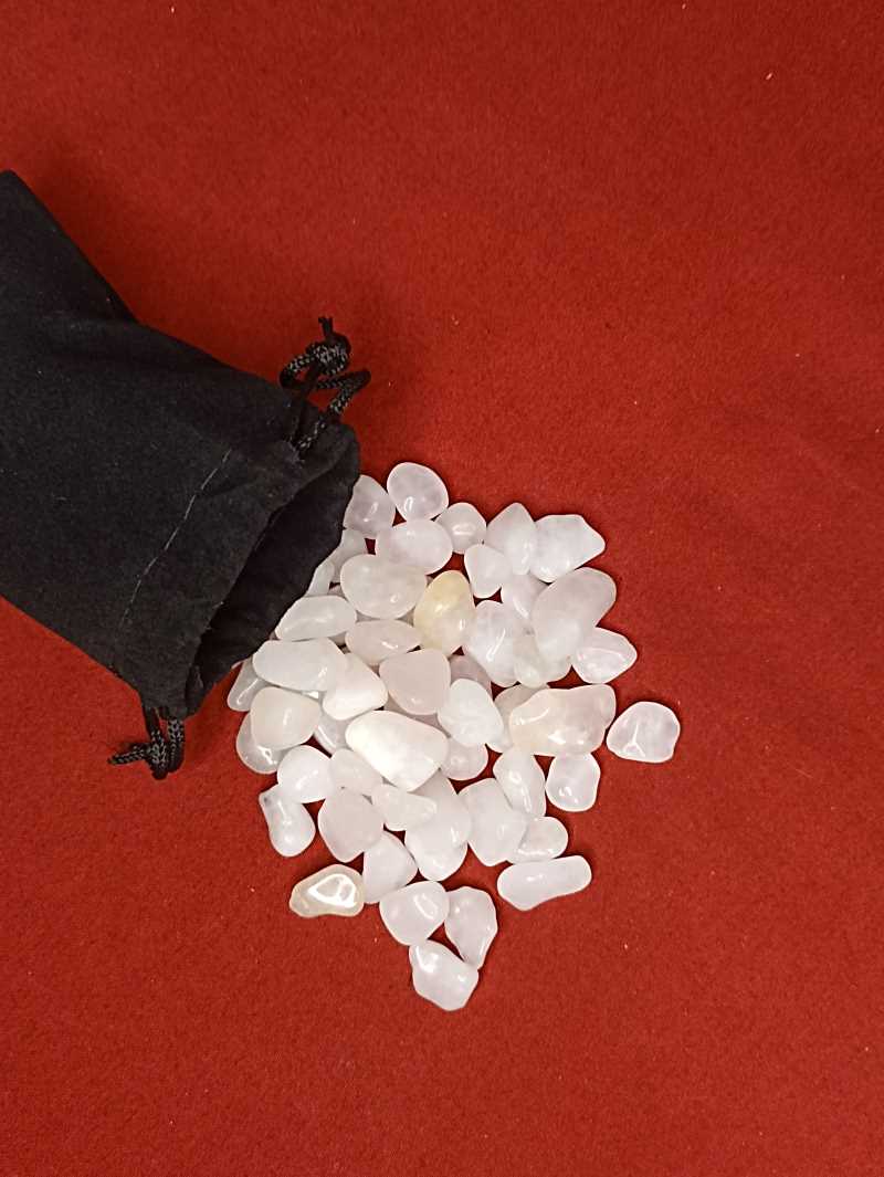 Pierres polies Quartz Rose qualité A/B 