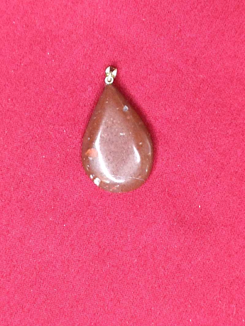 Pendentif goutte en jaspe rouge