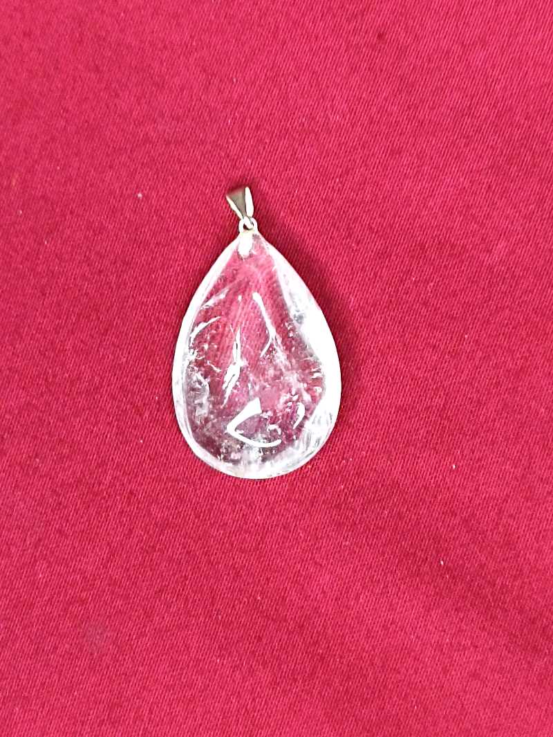 Pendentif goutte de quartz