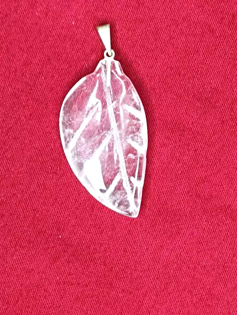 Pendentif feuille en quartz plaqué argent