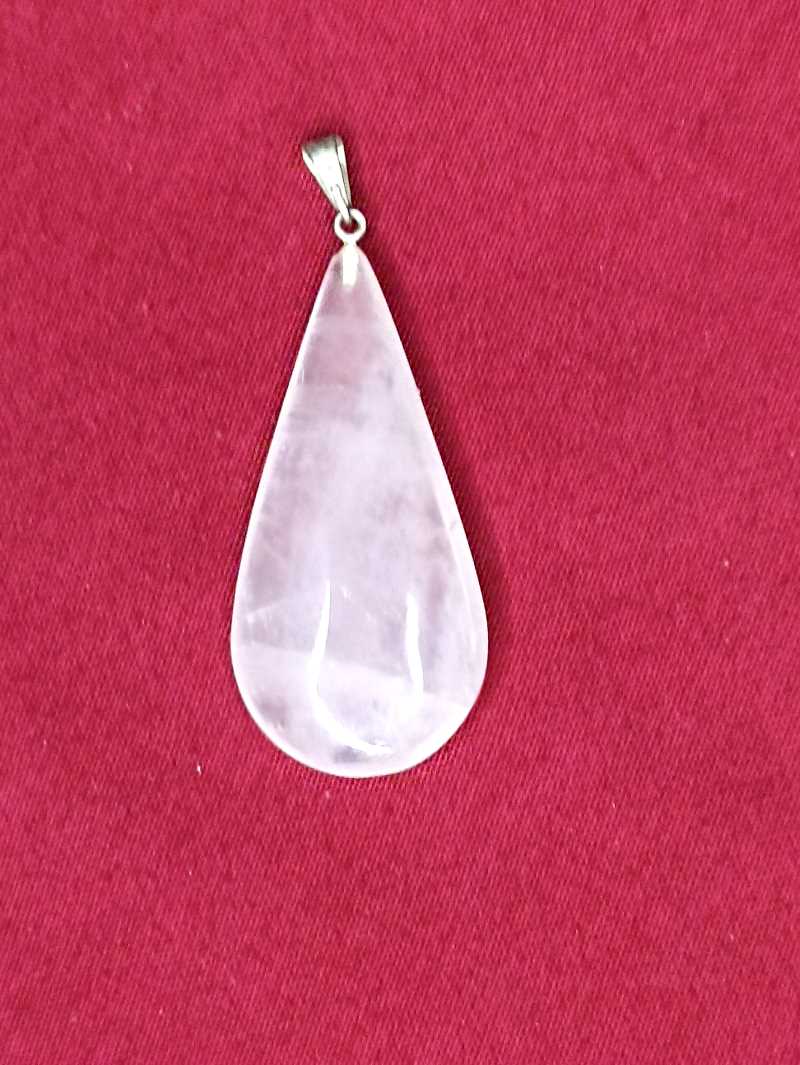 Pendentif en forme de goutte en quartz rose