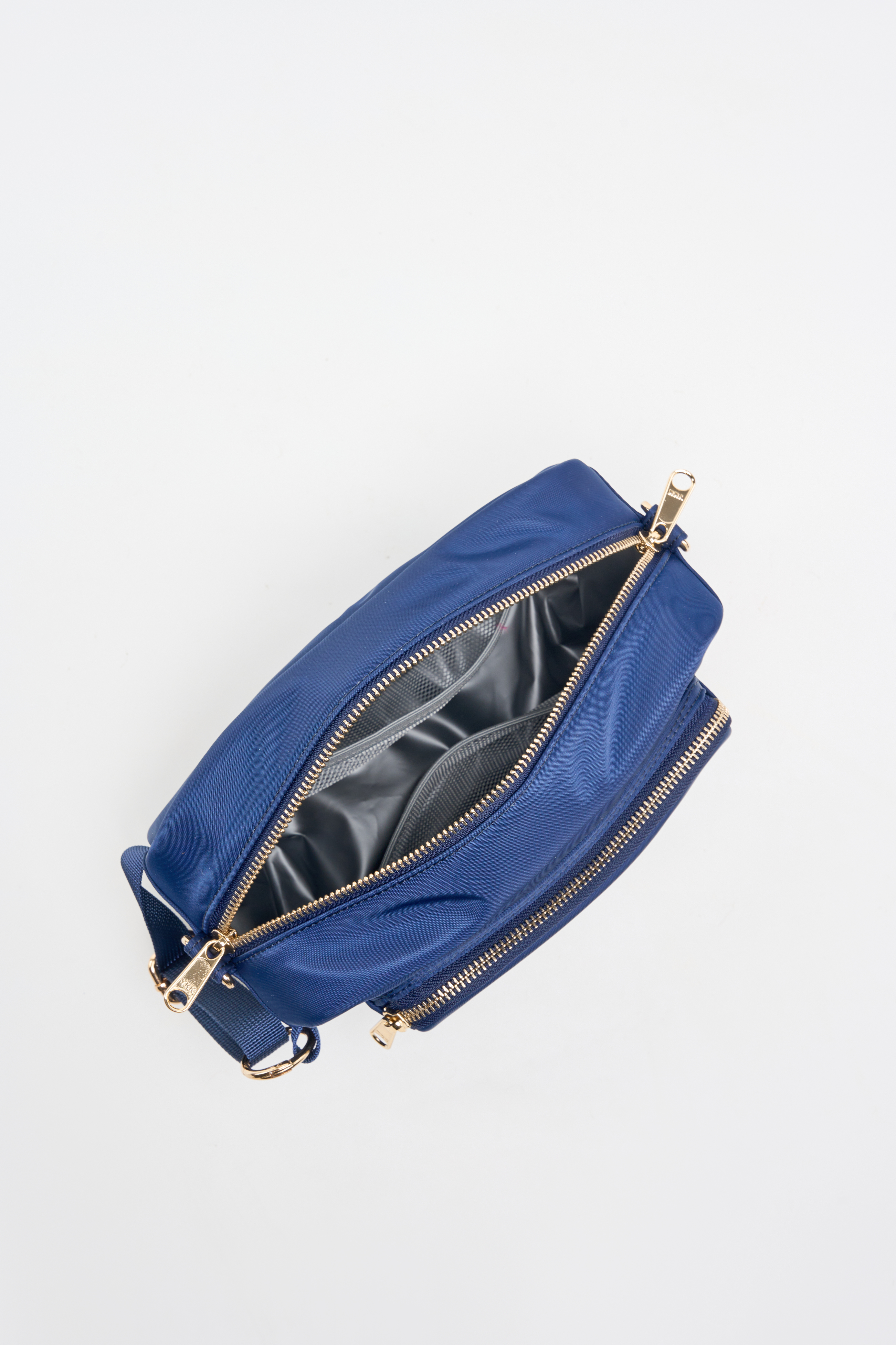 "Cosma Go" Wearable Cooler - Navy