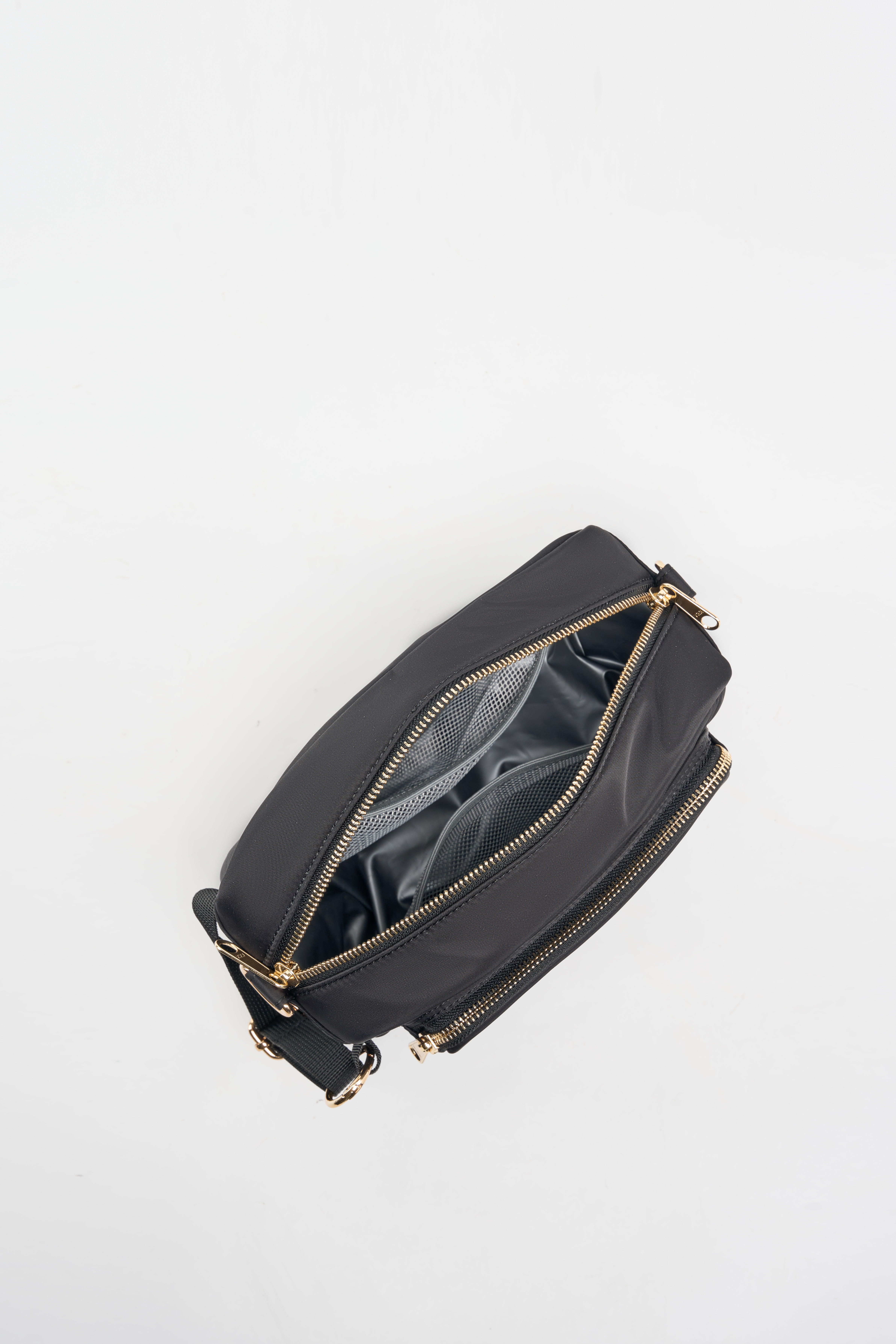 "Cosma Go" Wearable Cooler - Black