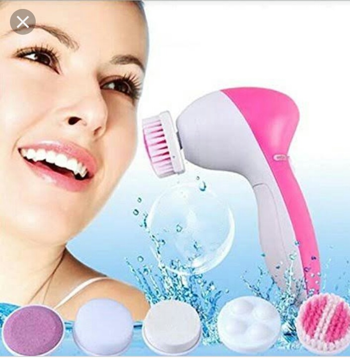 Electric Facial Cleansing Brush
