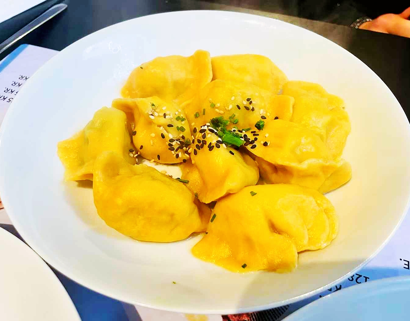 Dumplings with shrimp, egg & chives