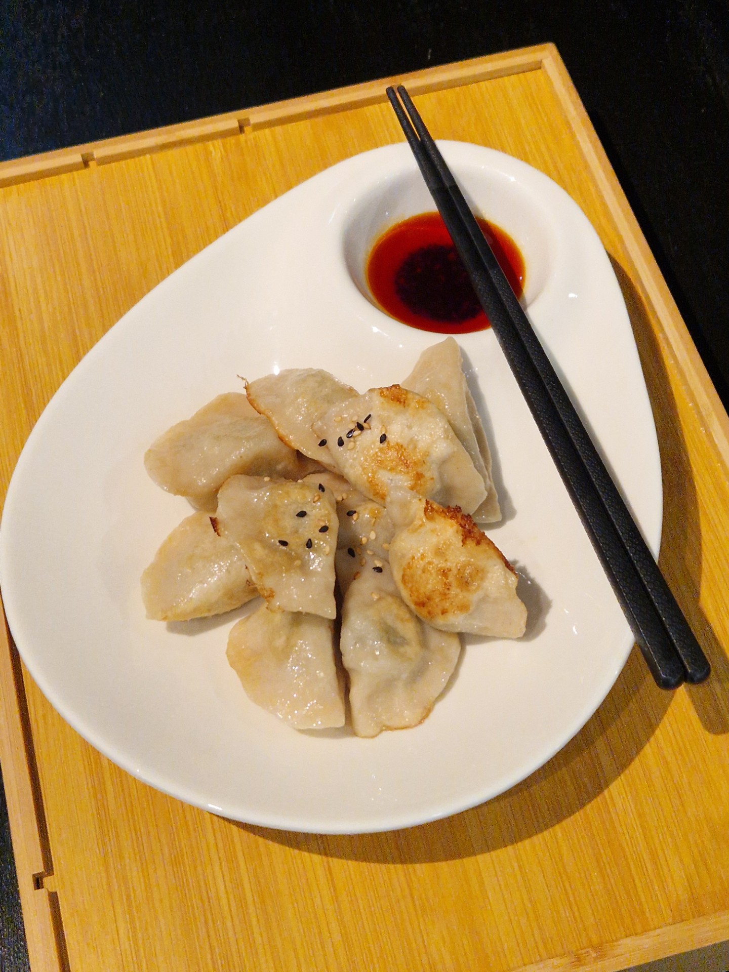 Pan-fried SAN XIAN dumplings
