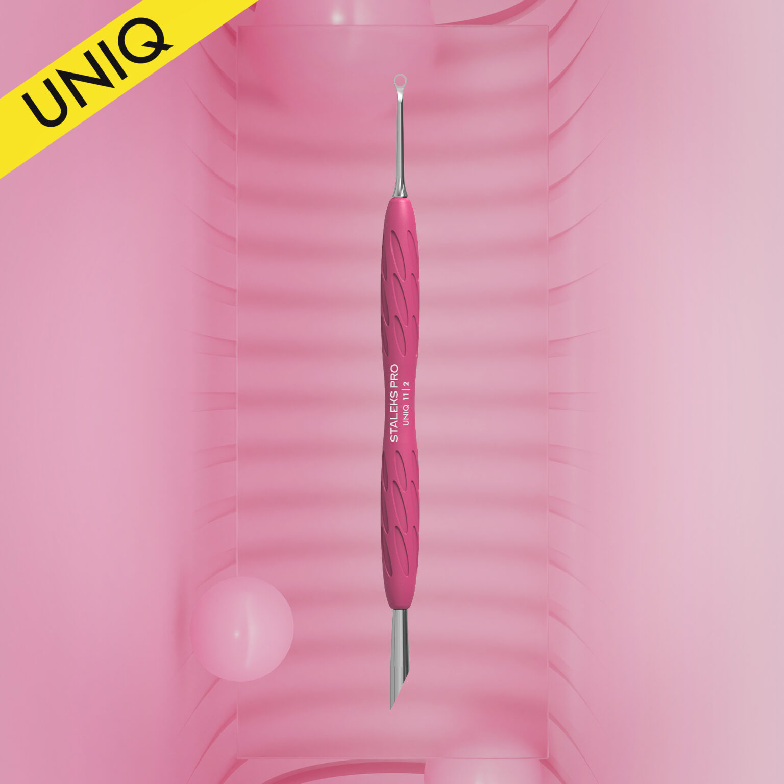 Spingitore manicure Gummy con manico in silicone UNIQ 11 TYPE 2 (smussato e spingitore ad anello)