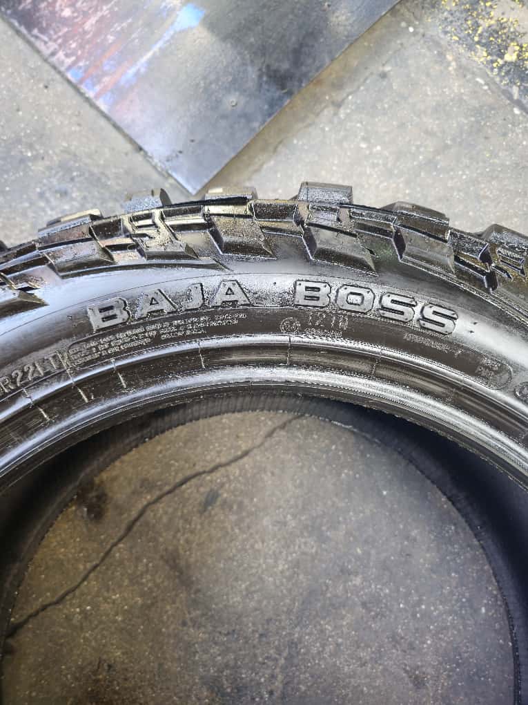 1 Seminew MICKEY THOMPSON POWER M/T – LT35X12.50R22 – $170