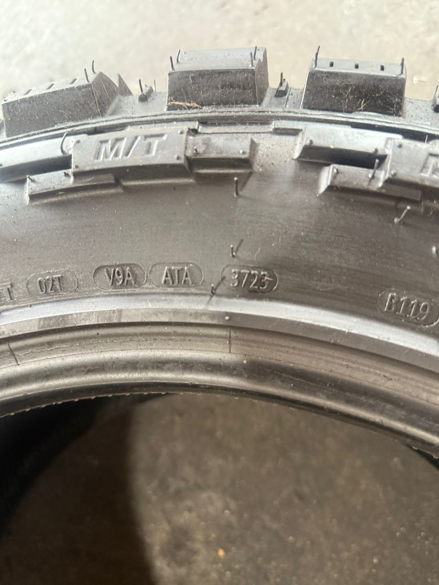 1 Seminew KENDA KLEVER M/T Tire – 33x12.50R20 – $160
