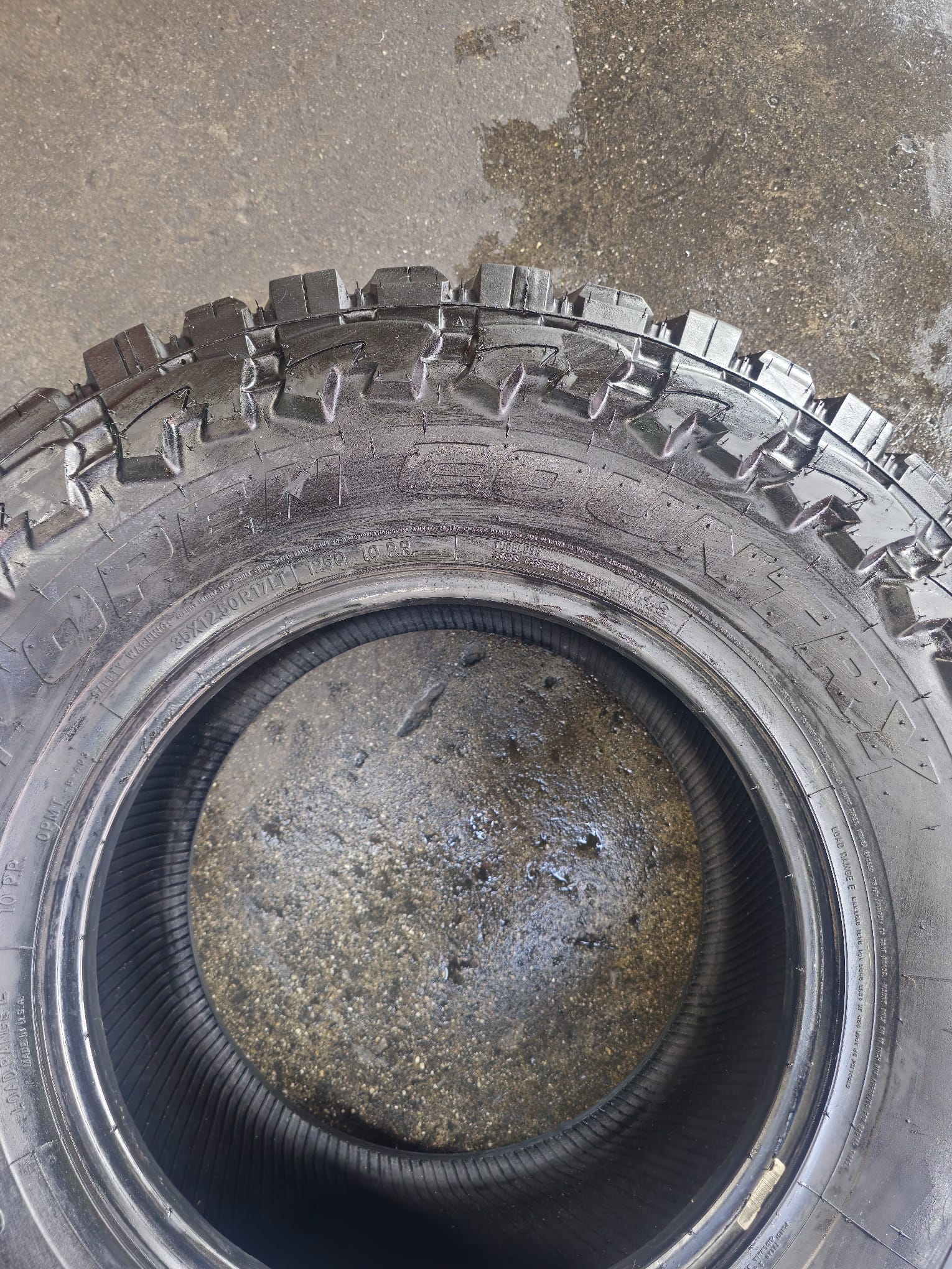1 Seminew TOYO OPEN COUNTRY M/T – LT35X12.50R17 – $170
