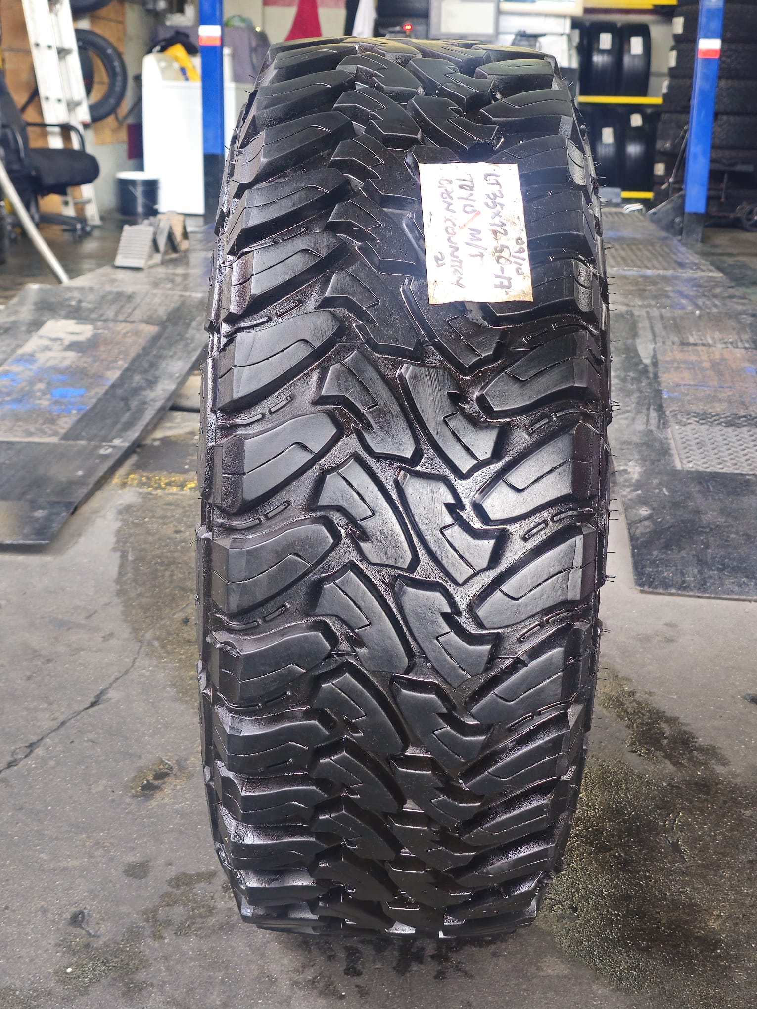 1 Seminew TOYO OPEN COUNTRY M/T – LT35X12.50R17 – $170