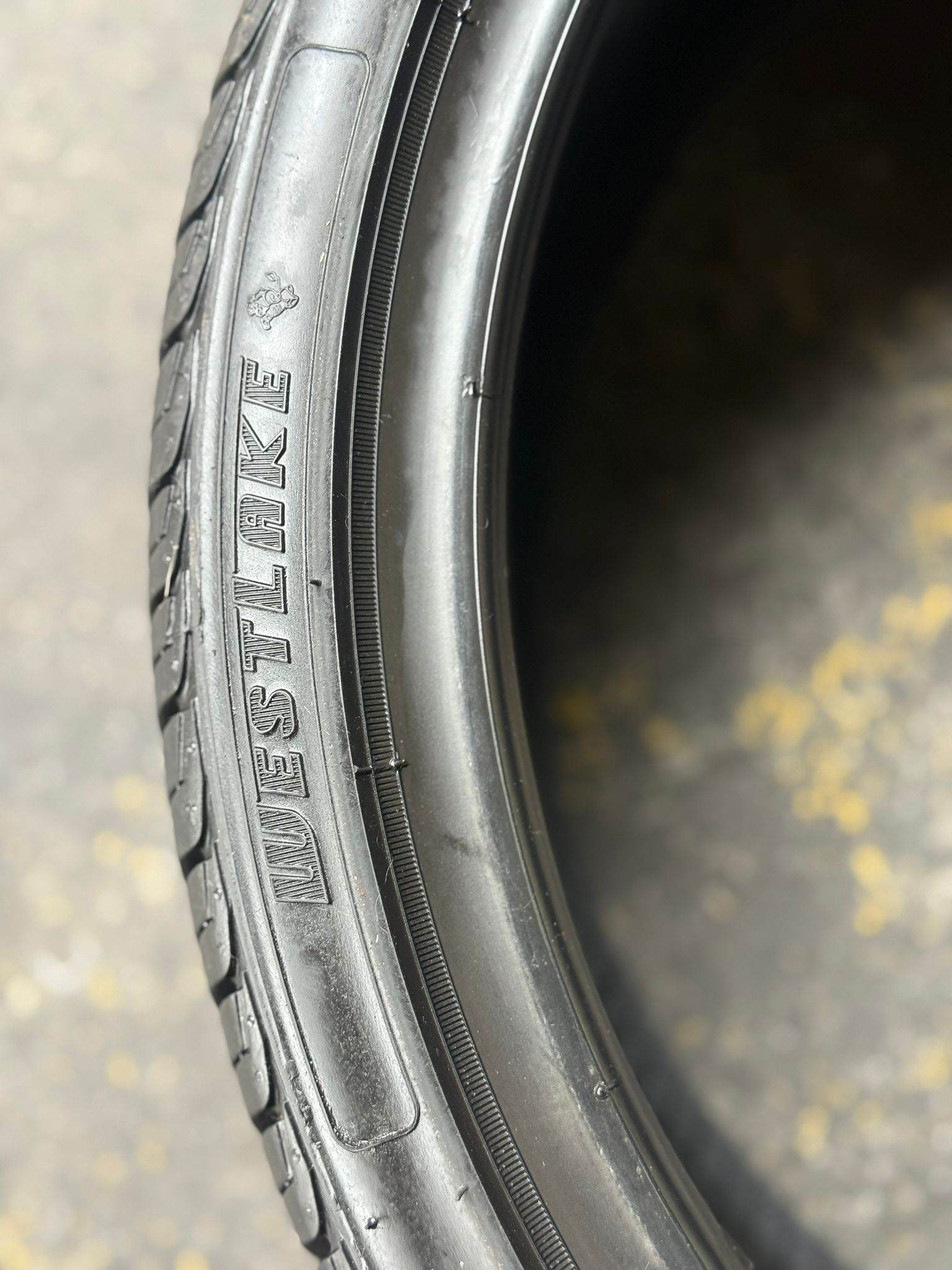 1 Seminew WESTLAKE SA07 Tire – 215/35R18 – $120