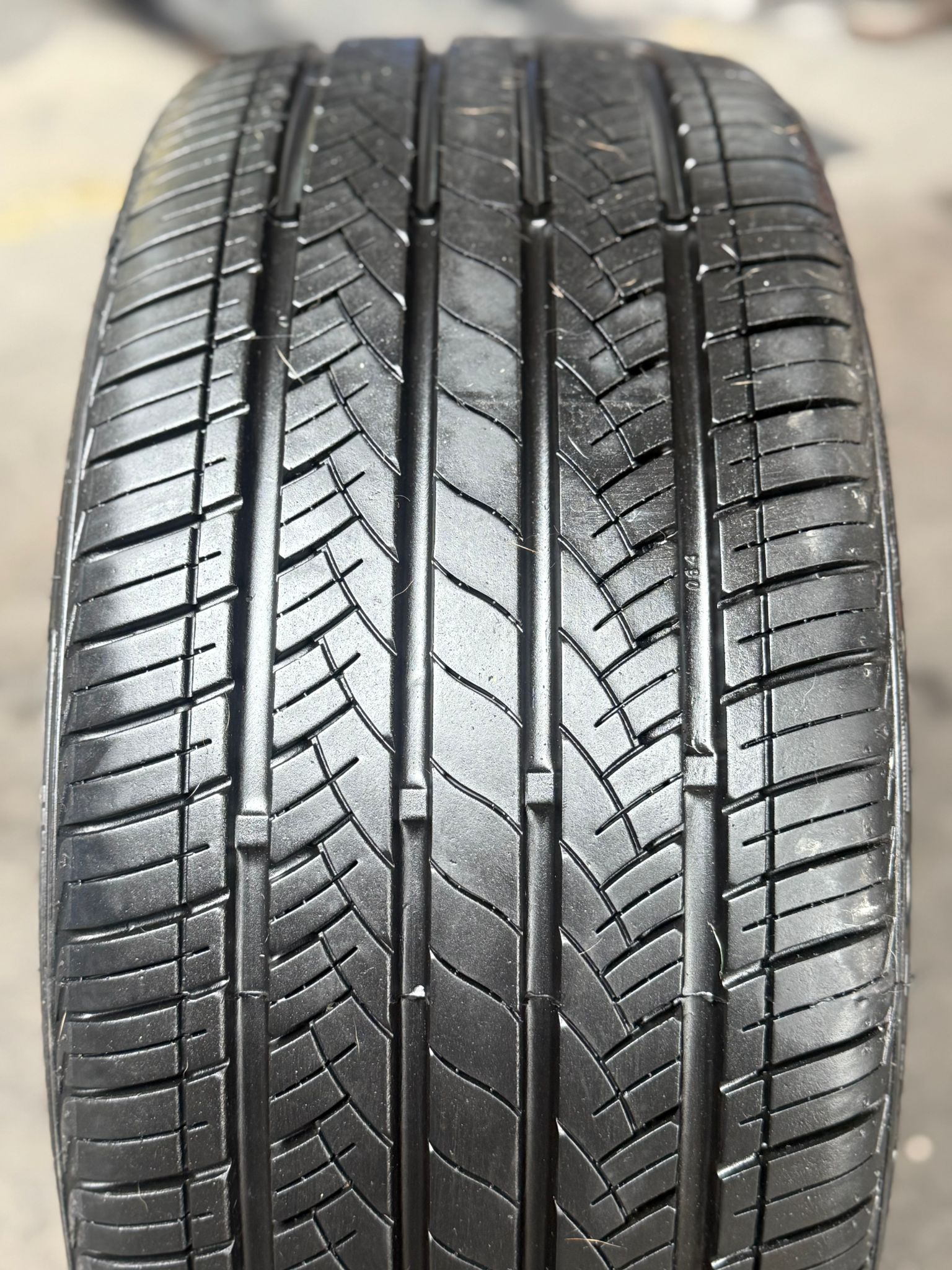 1 Seminew WESTLAKE SA07 Tire – 215/35R18 – $120