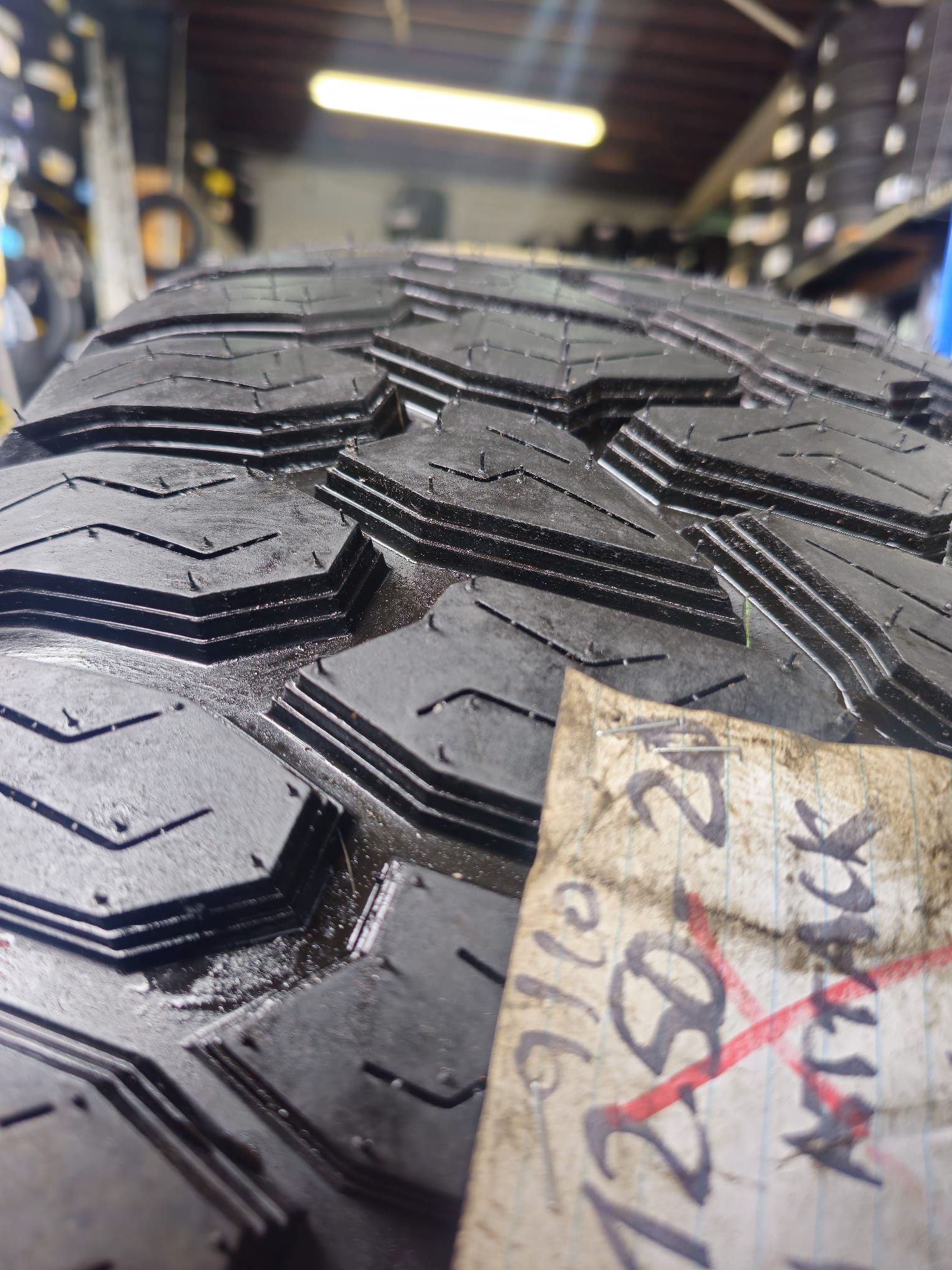 1 Seminew AMP TERRAIN ATTACK A/T – LT35X12.50R20 – $170