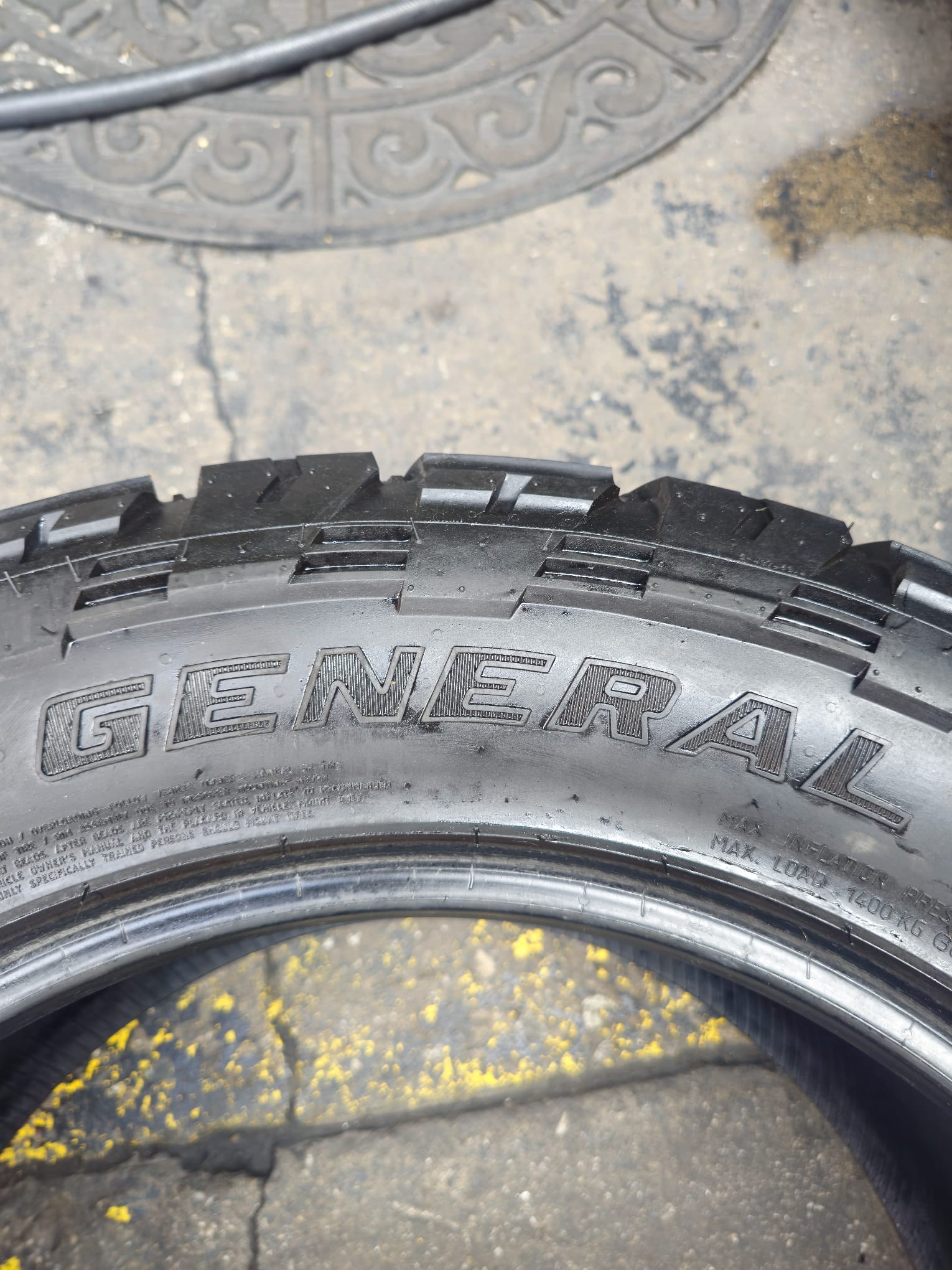 1 Seminew GENERAL GRABBER A/T – 305/50R20 – $170