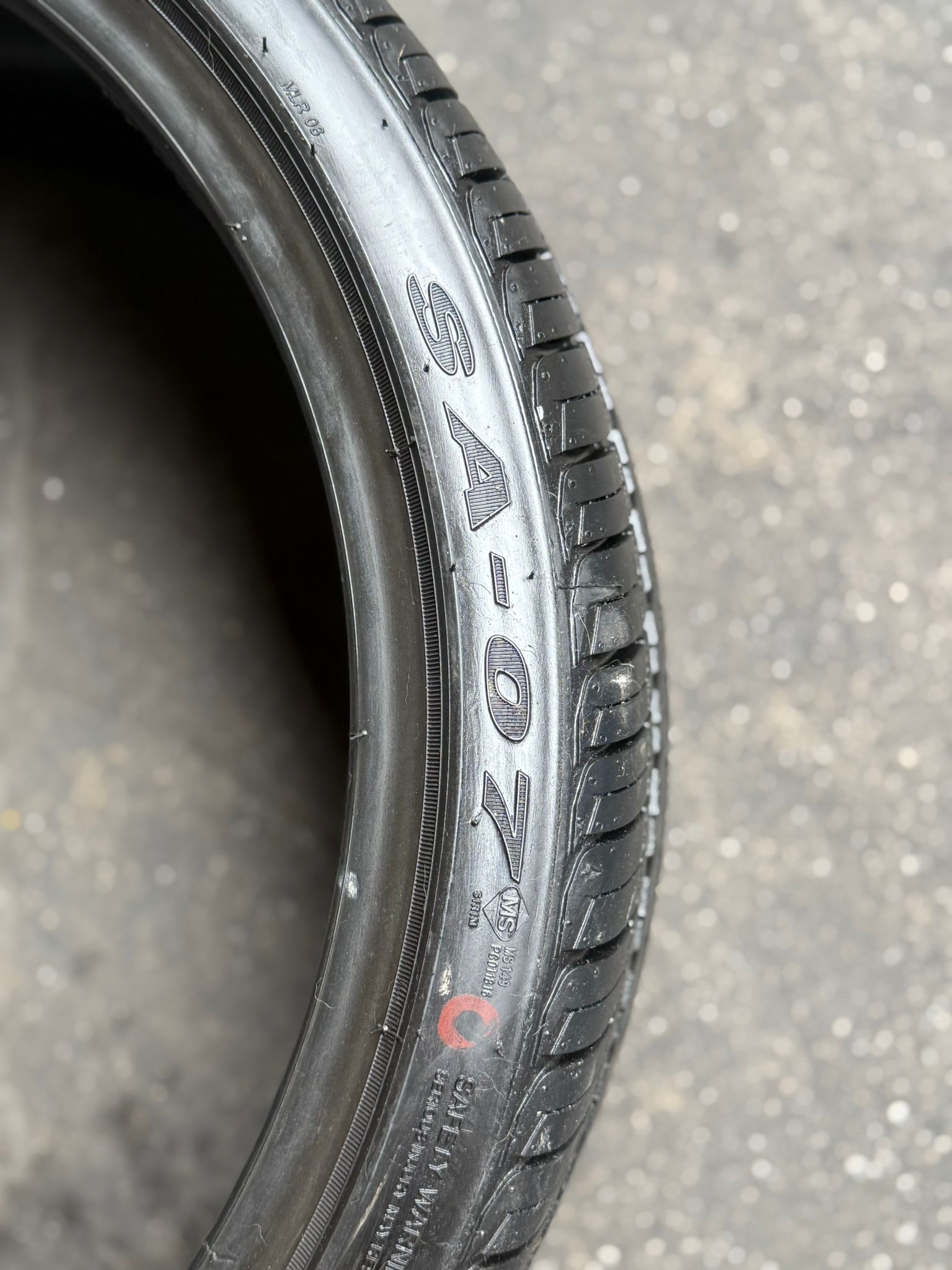 1 Seminew WESTLAKE SA07 Tire – 215/35R18 – $120