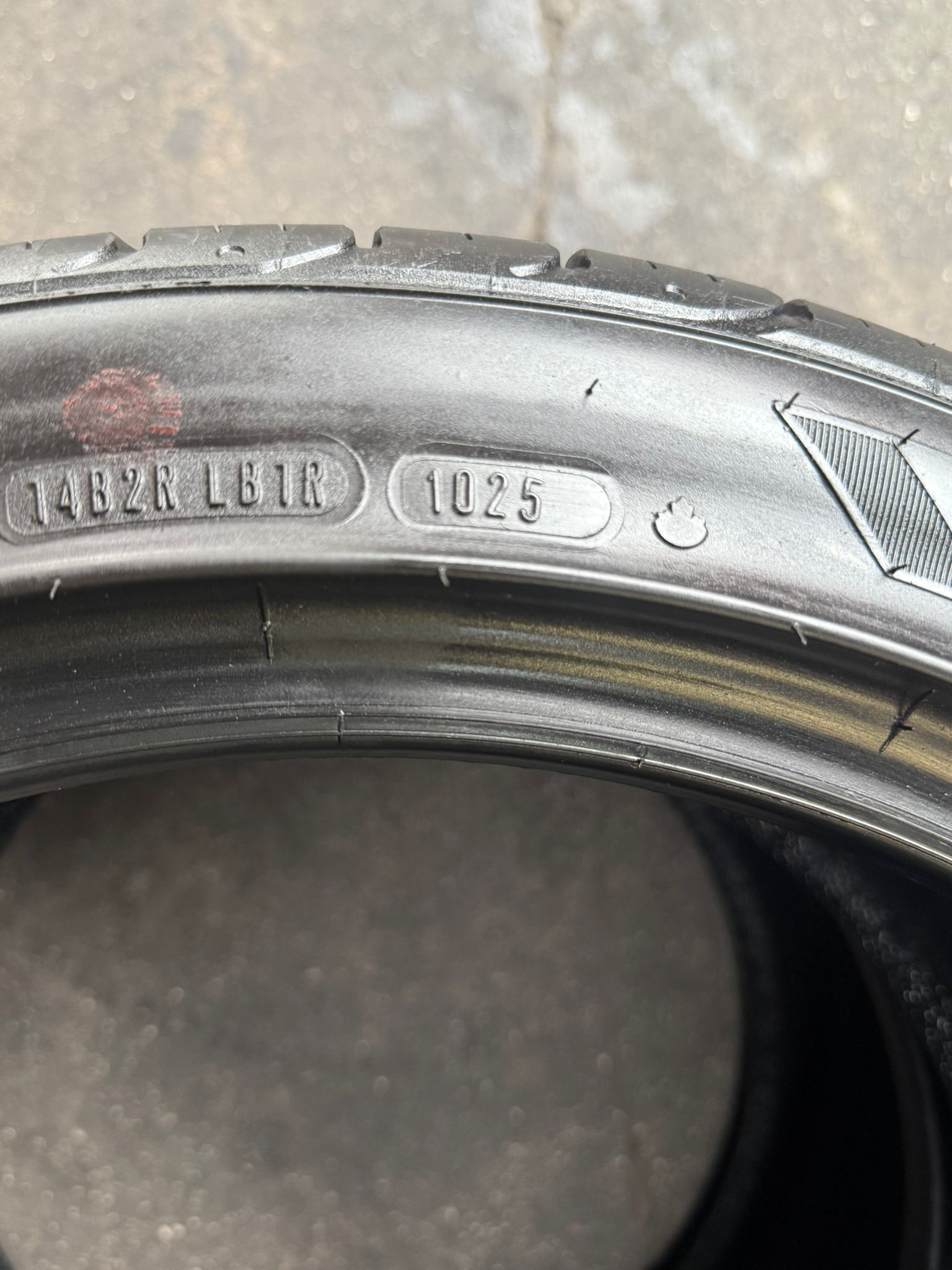 2 Seminew GOODYEAR EAGLE SPORT Tires – 235/40R18 – $200