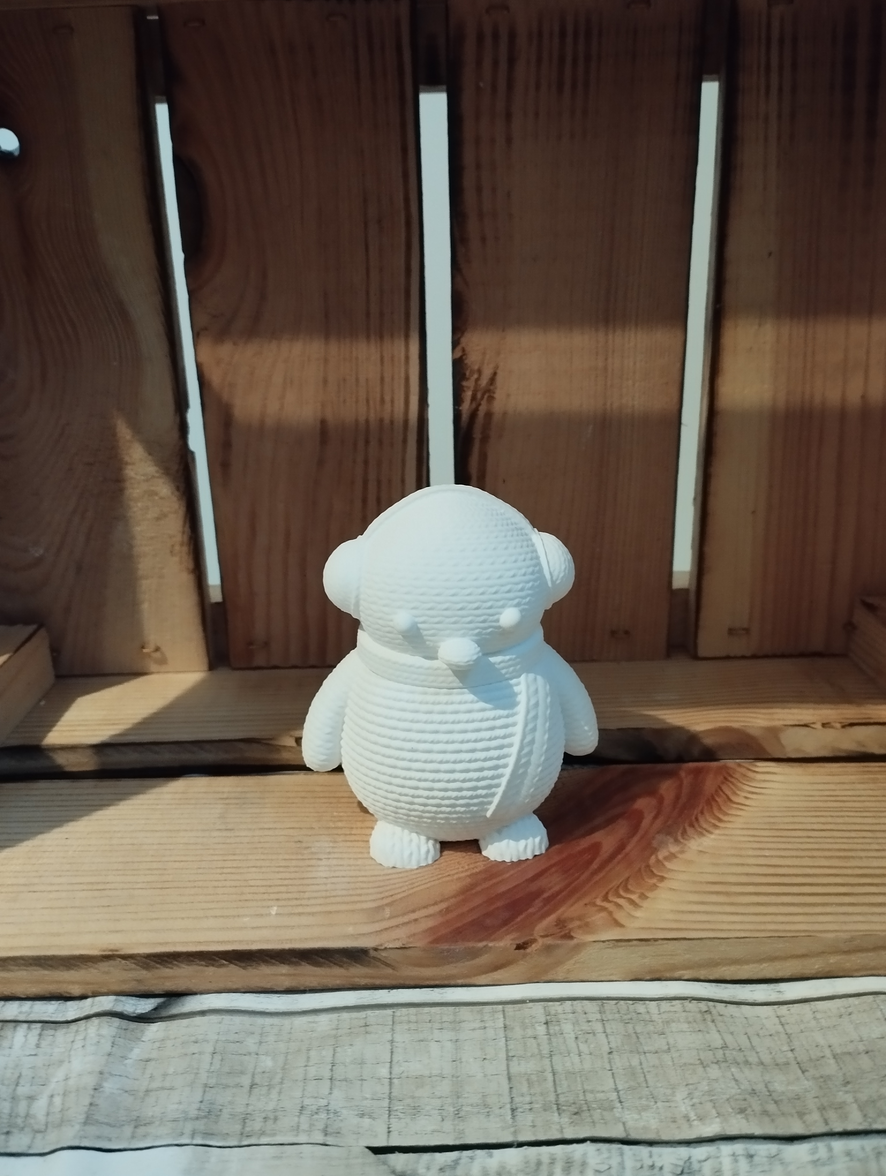 3D  Pinguin-Figur aus Gips