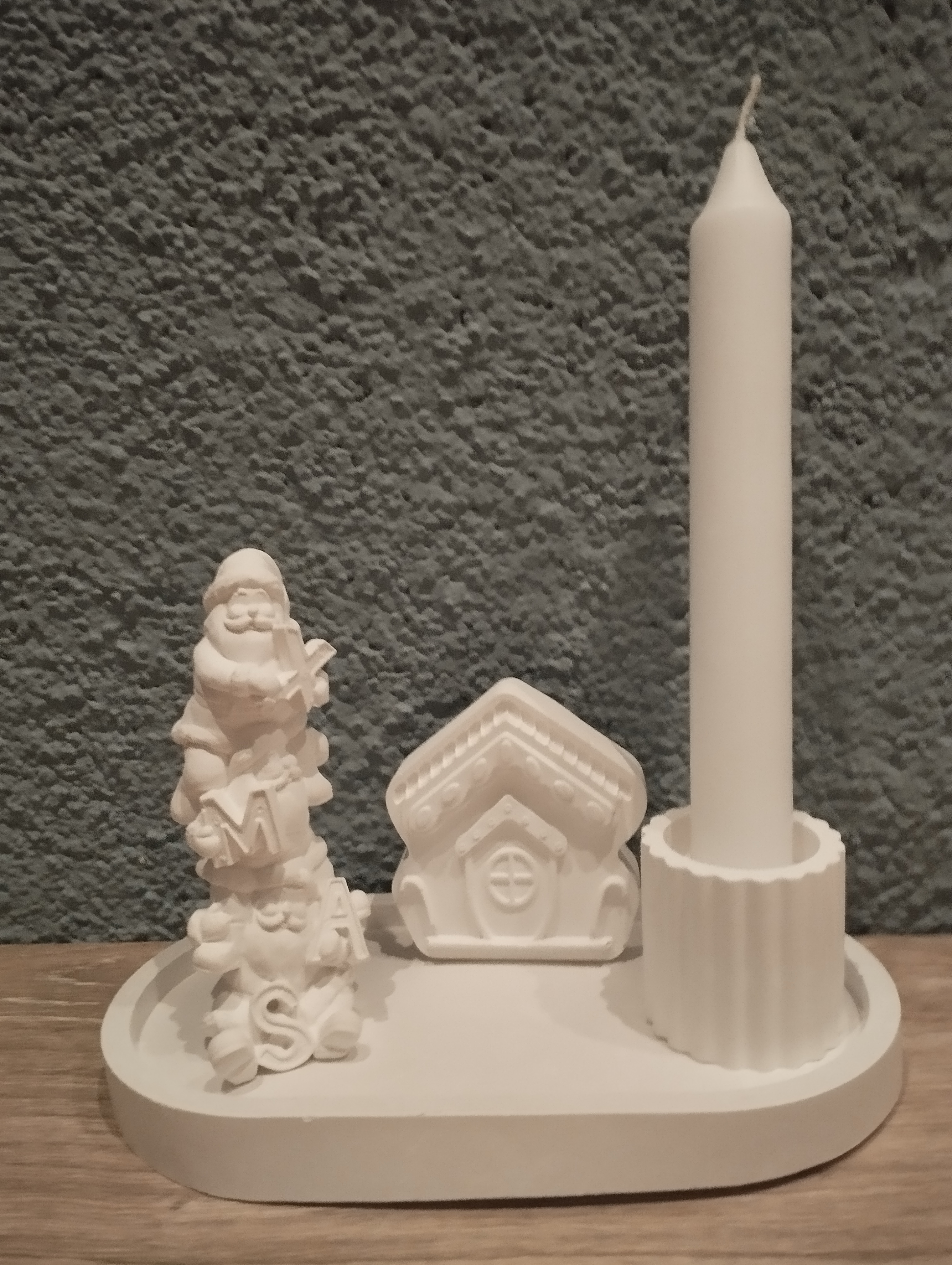 Weihnachtliches Dekotablett XMAS Weihnachtsmänner Kerzenhalter