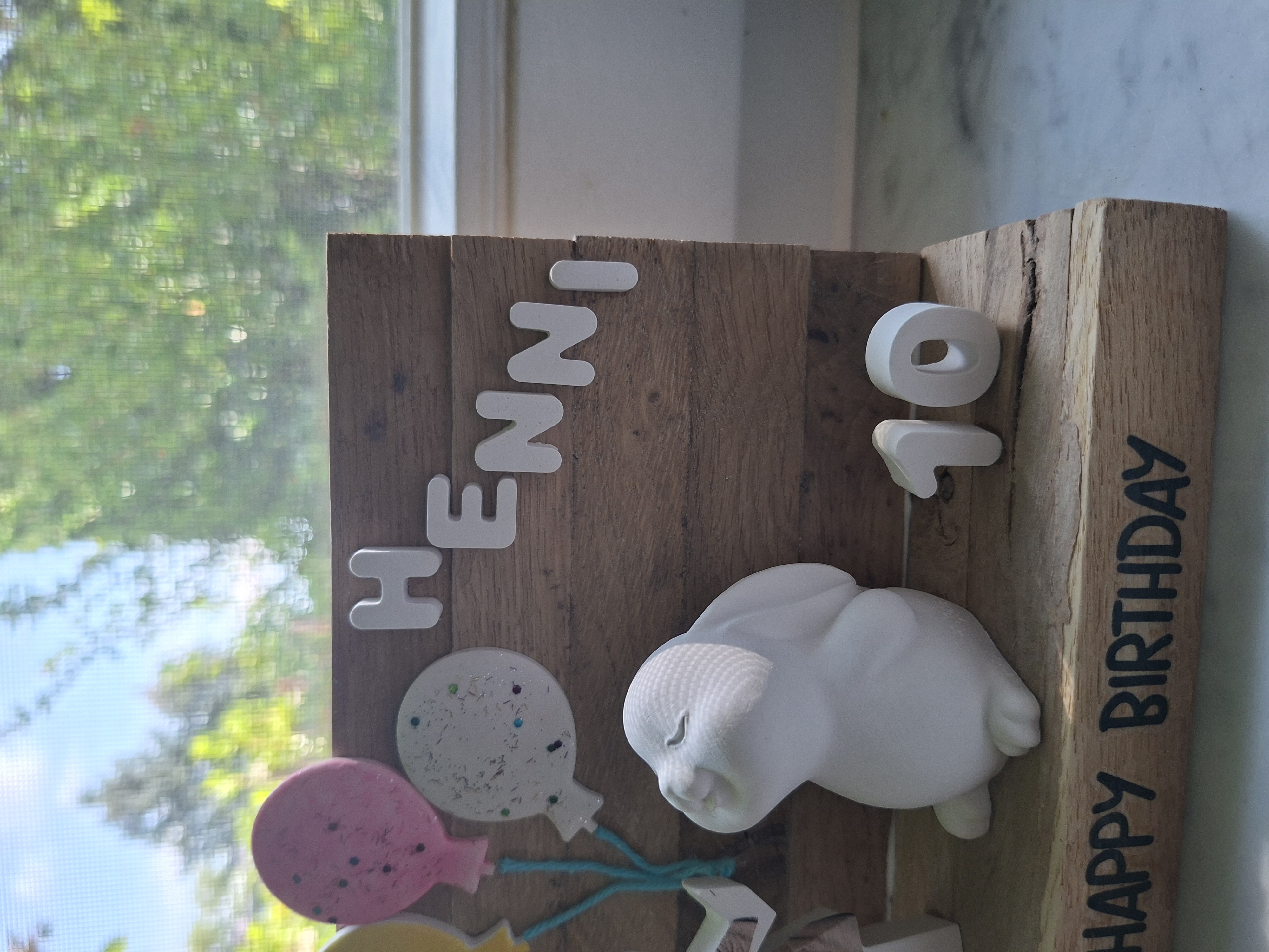 Personalisierte Kindergeburtstag Deko mit Figur