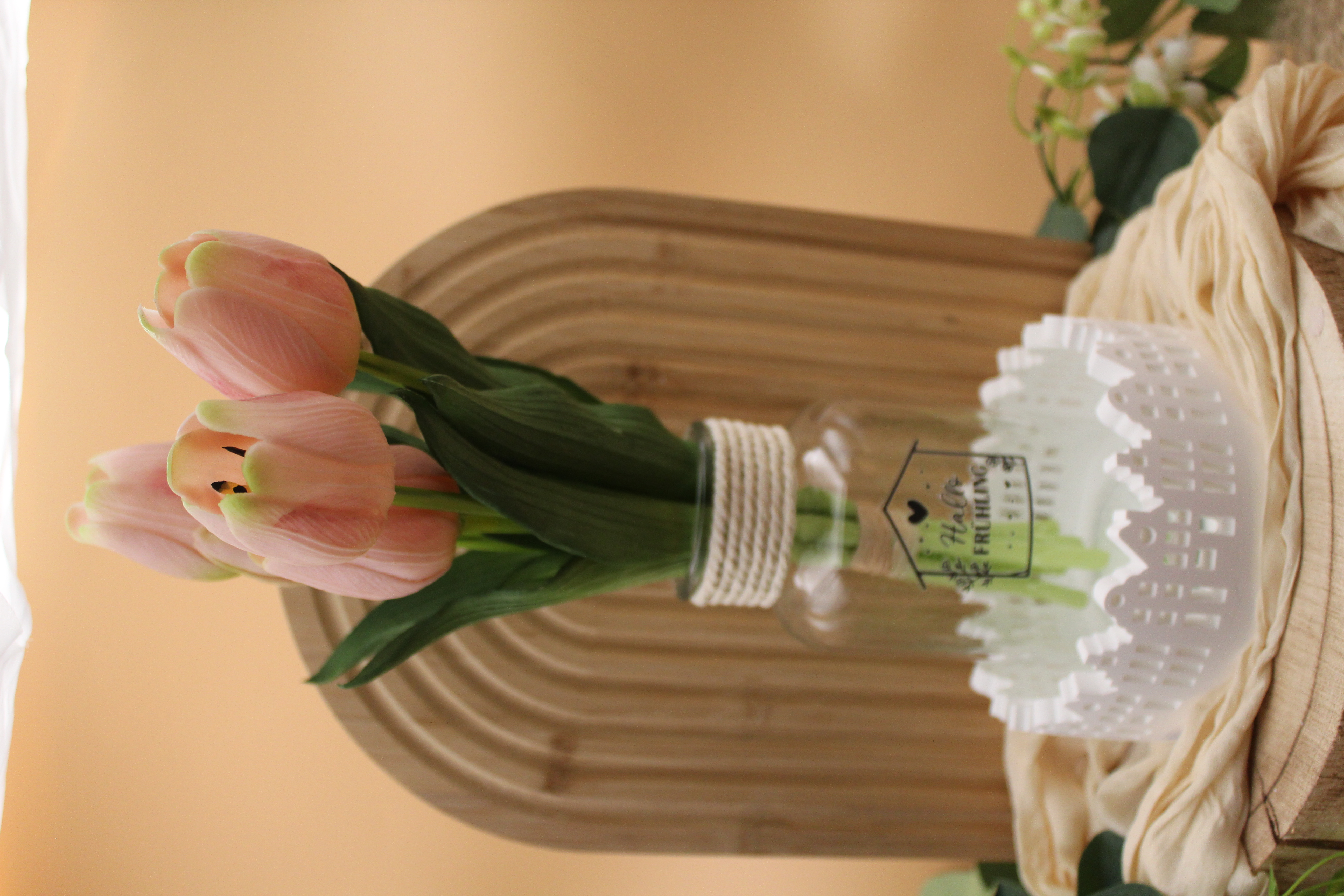 Dekoschale Häuserrand mit Vase