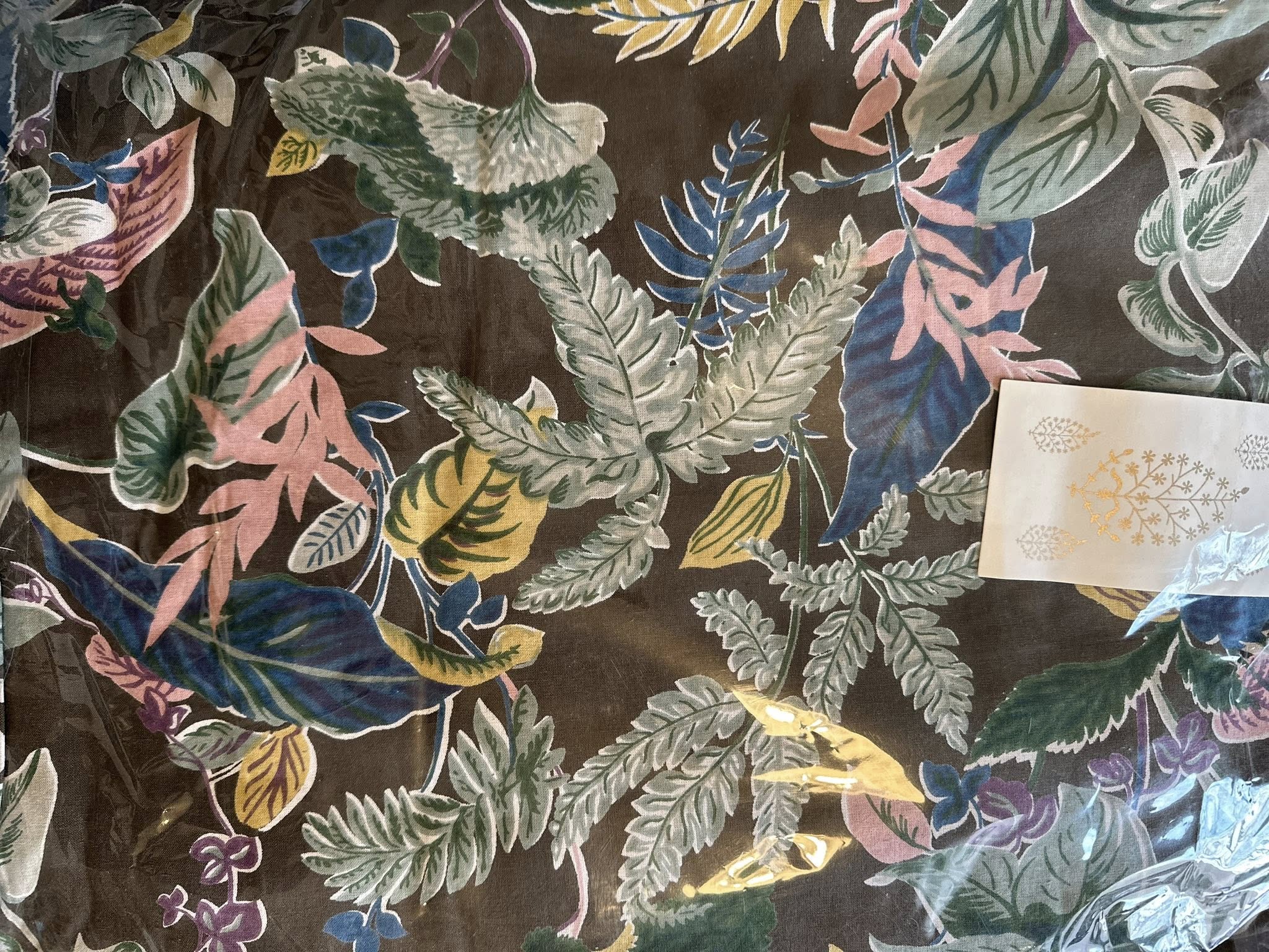 Floral Patterned Anokhee Bedsheet + two pillow covers