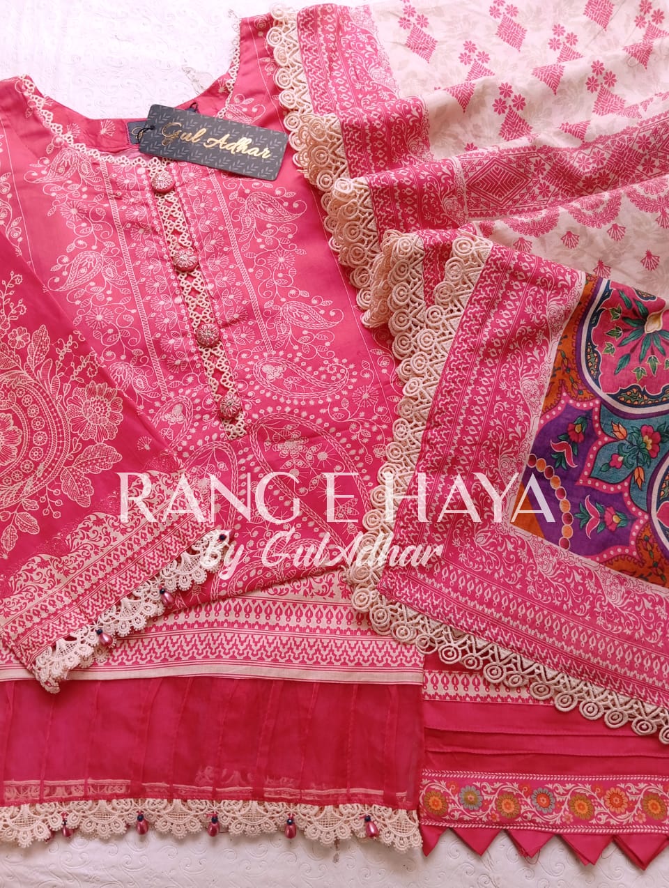 Rang-e-Haya Premium Lawn 2025