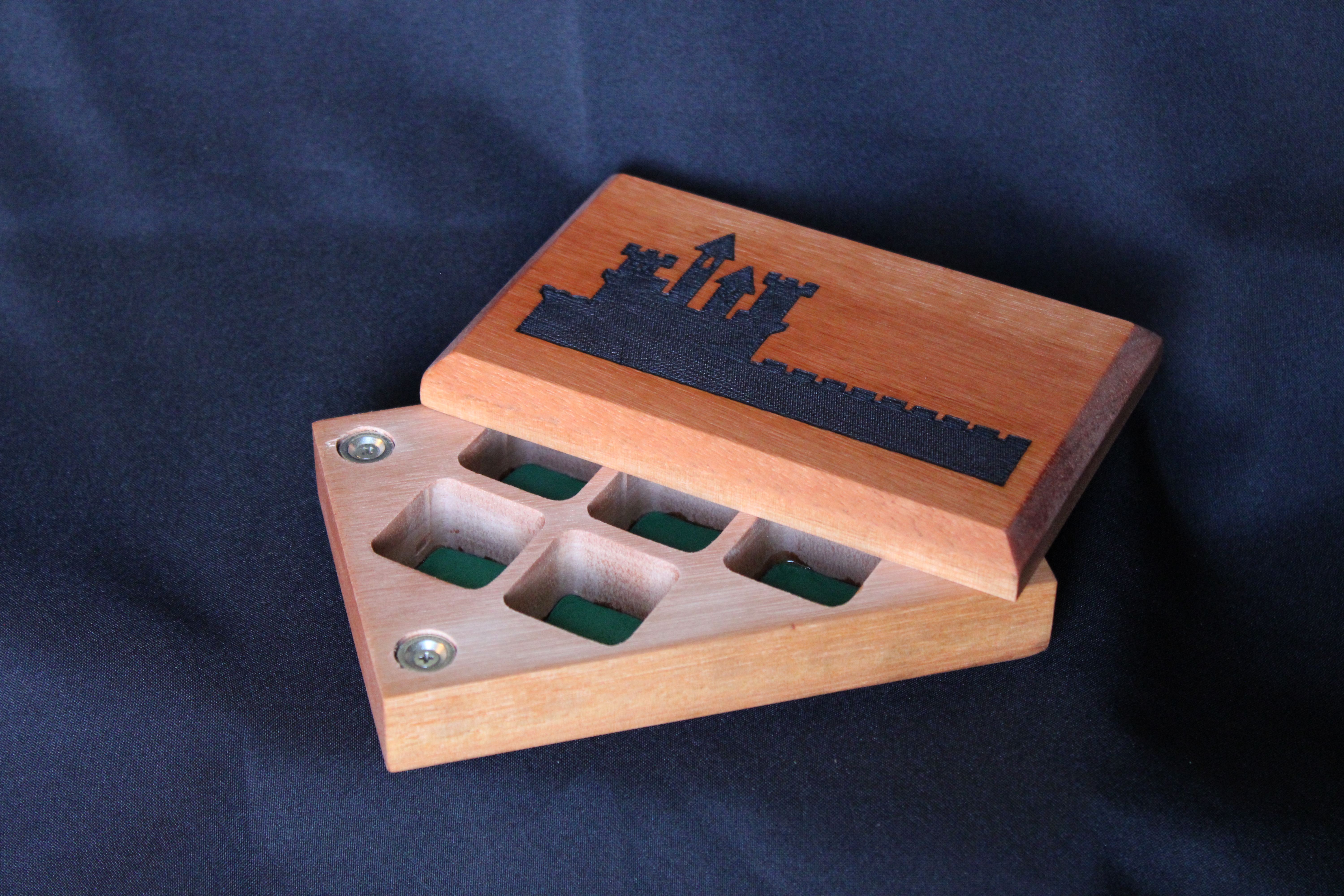 Red Grandis Dice Box with Graphic