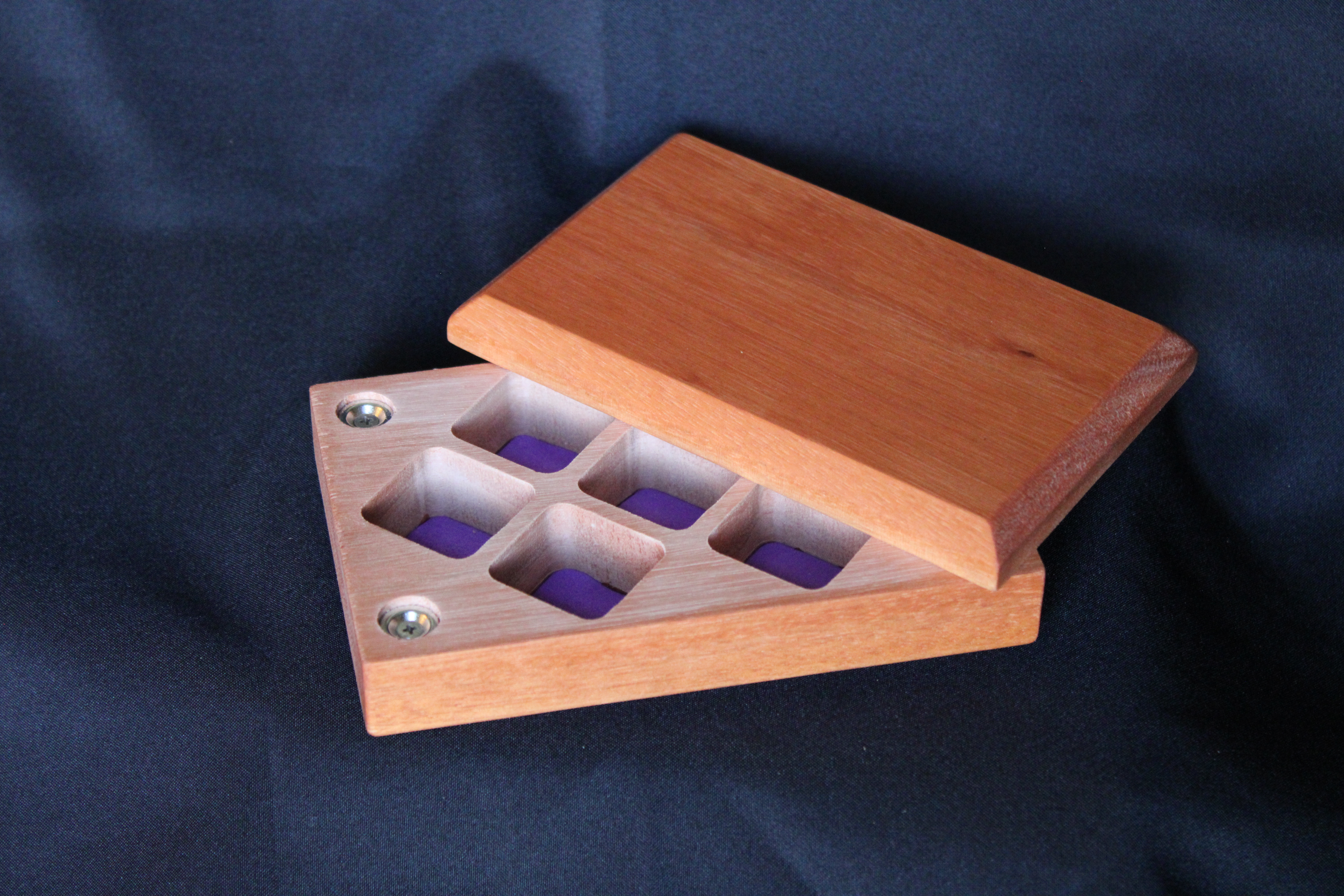 Red Grandis Dice Box
