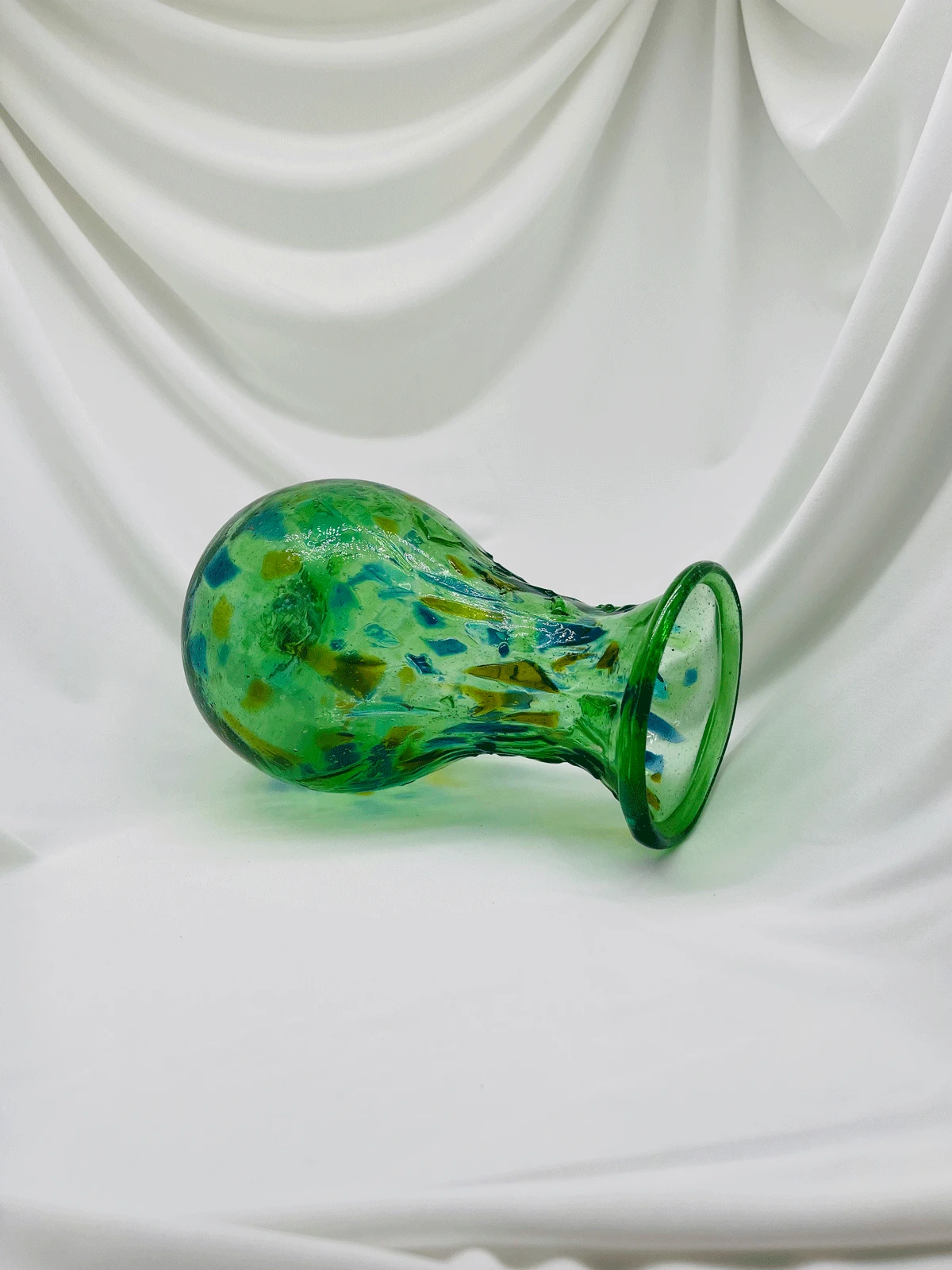 Handgefertigte Mini-Glasvase