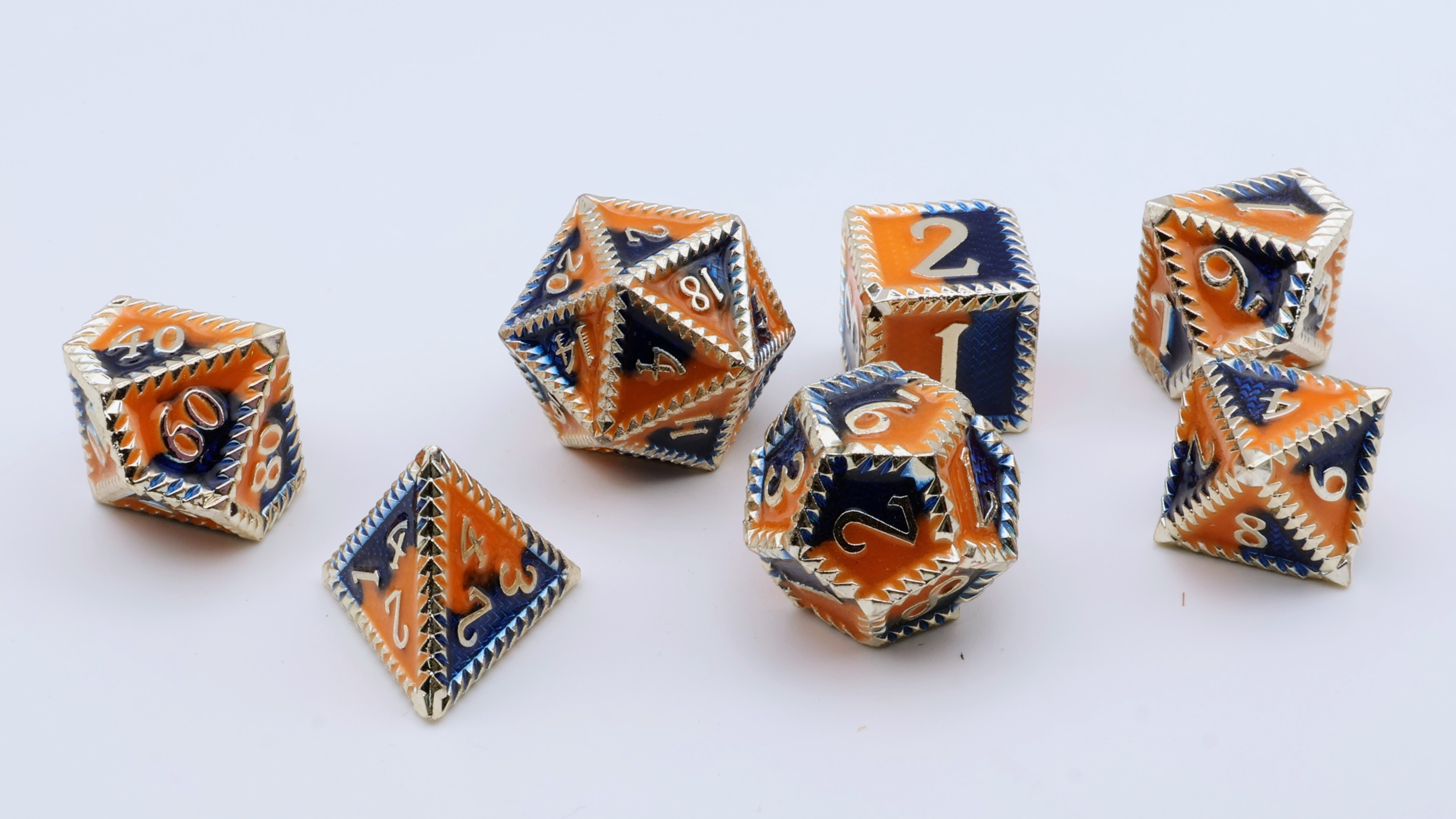 Serrated Dice