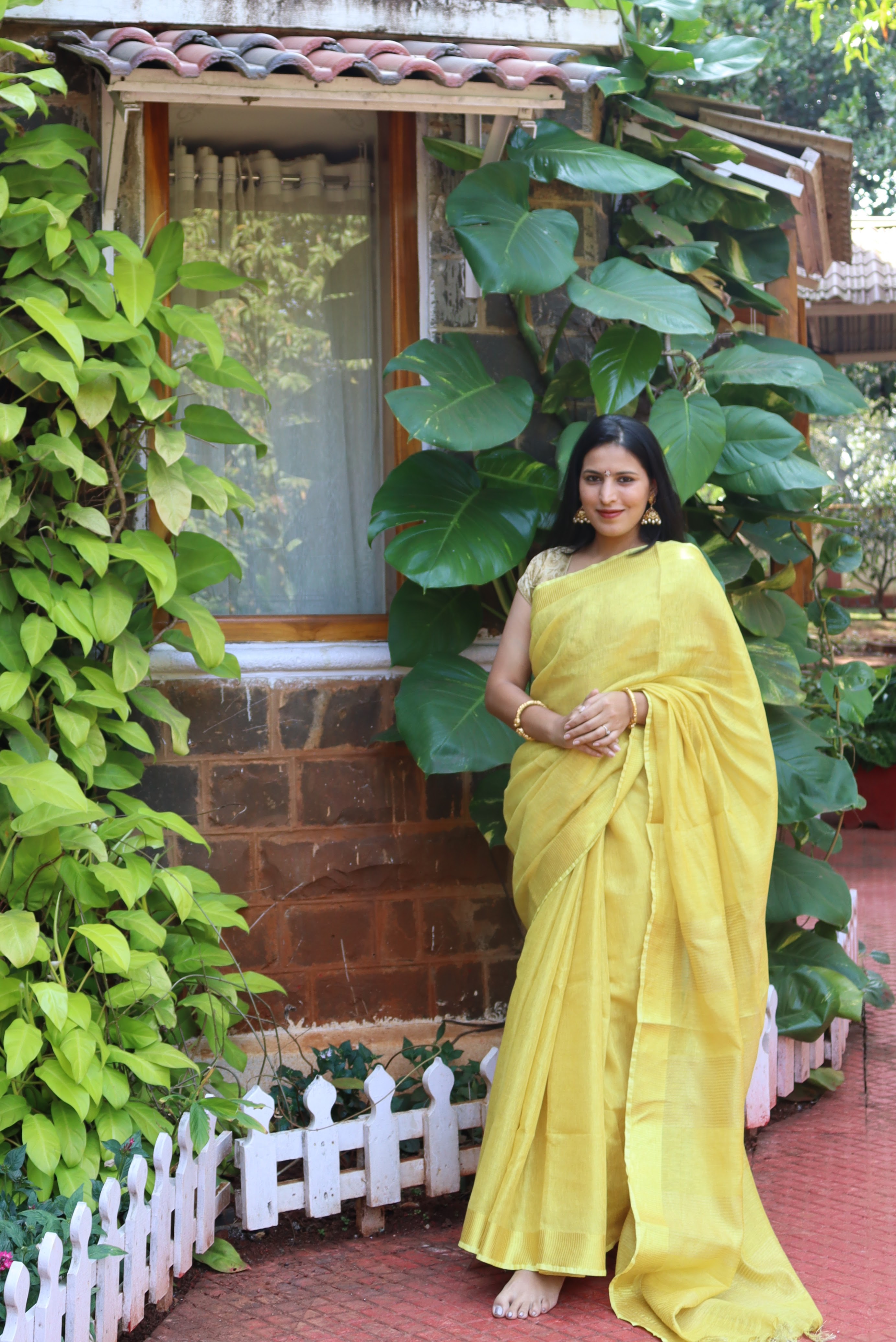 Tissue Linen Saree