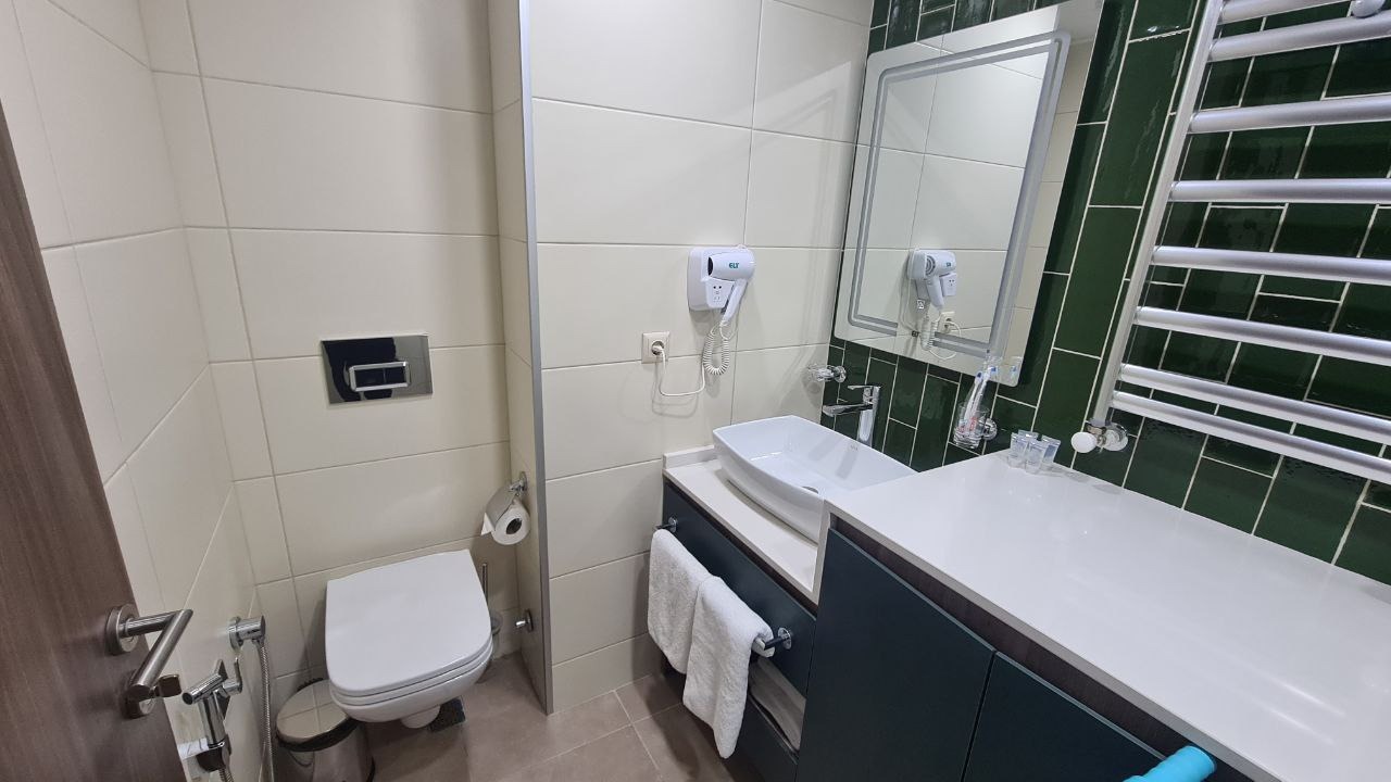 Studio in ELT Rainbow Complex