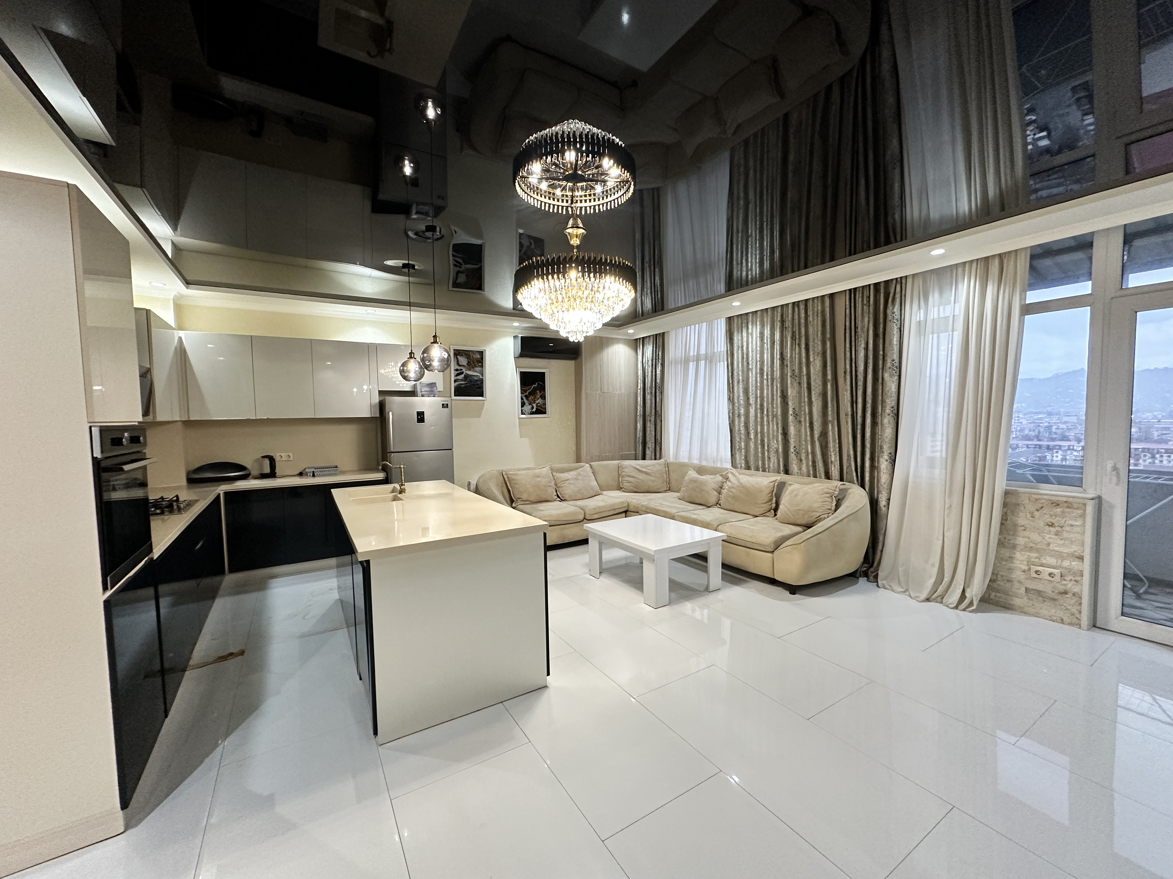 4-Bedroom Apartment for Rent | Griboedov 45