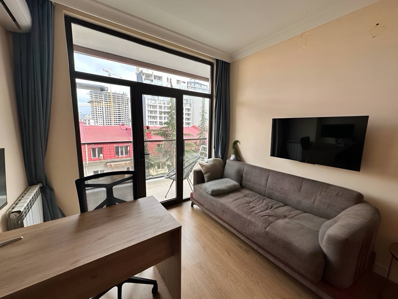 1+1 Apartment | Old Batumi