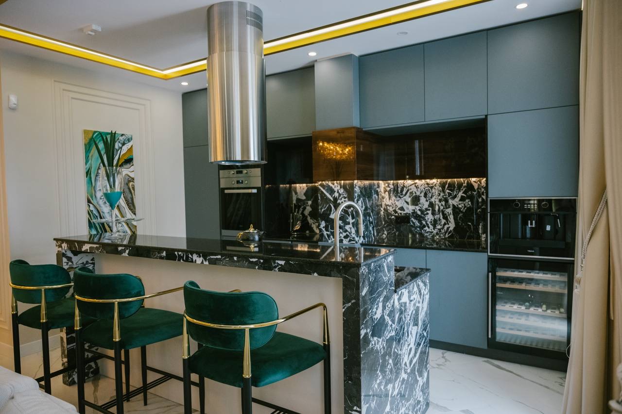 Luxury & unique penthouse with terraces