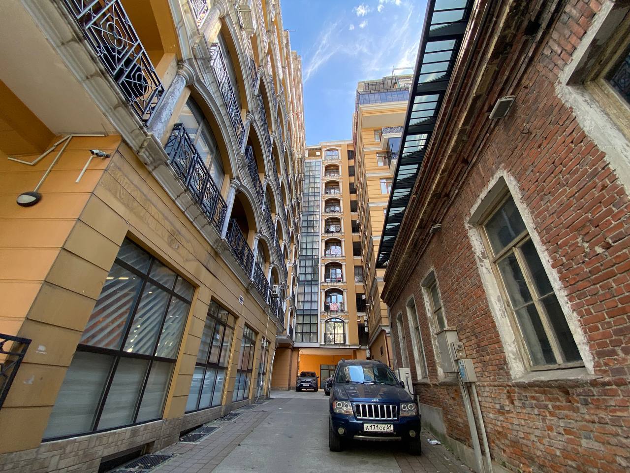 4-room apartment the very center | Batumi