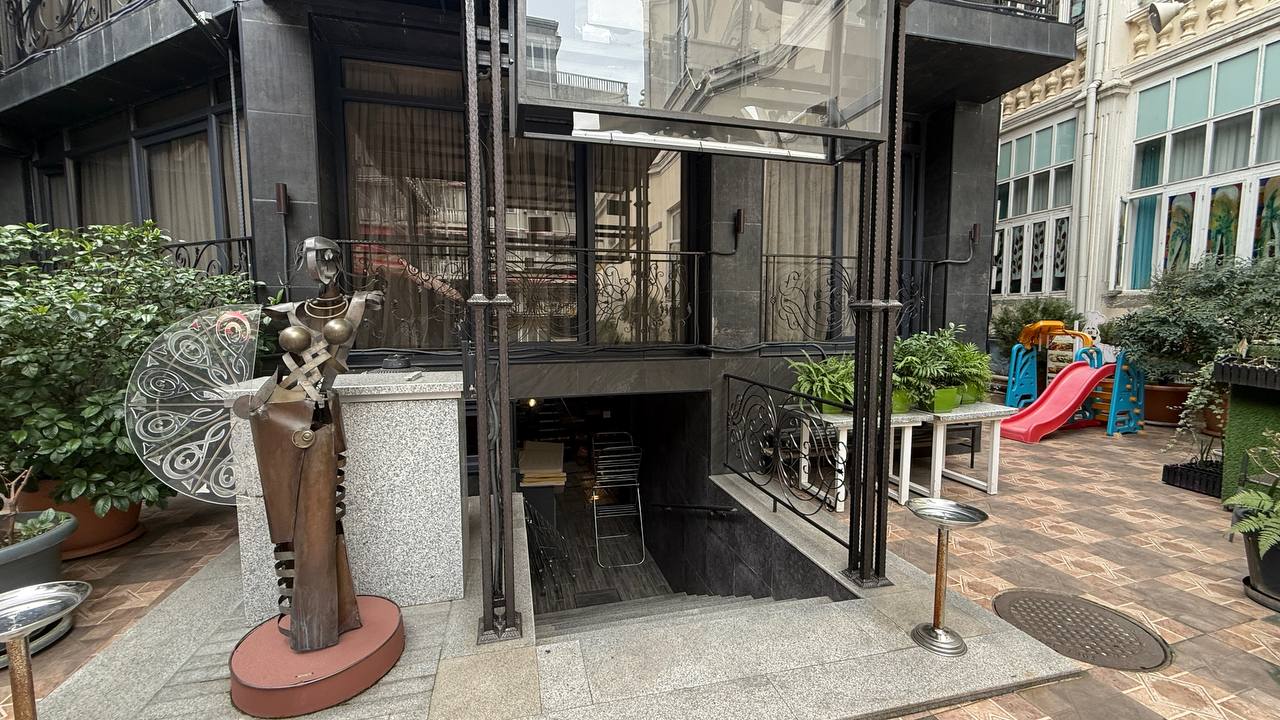 Commercial space for a wine cellar | Old Batumi