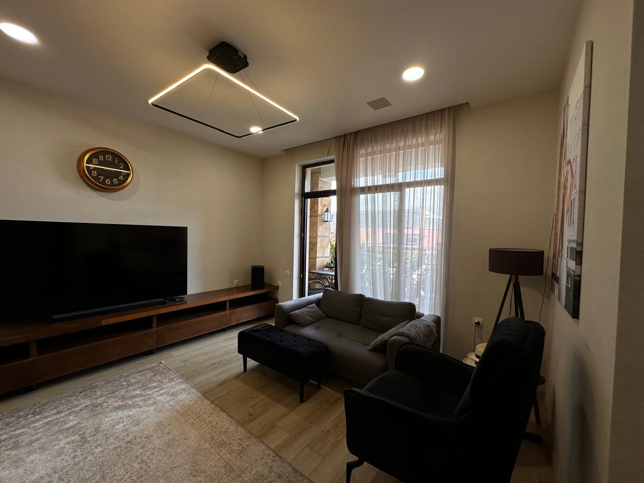 4-room apartment 140 m² | Old Batumi