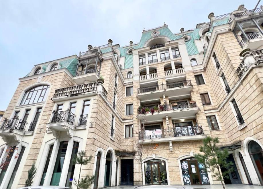 4-room apartment 140 m² | Old Batumi