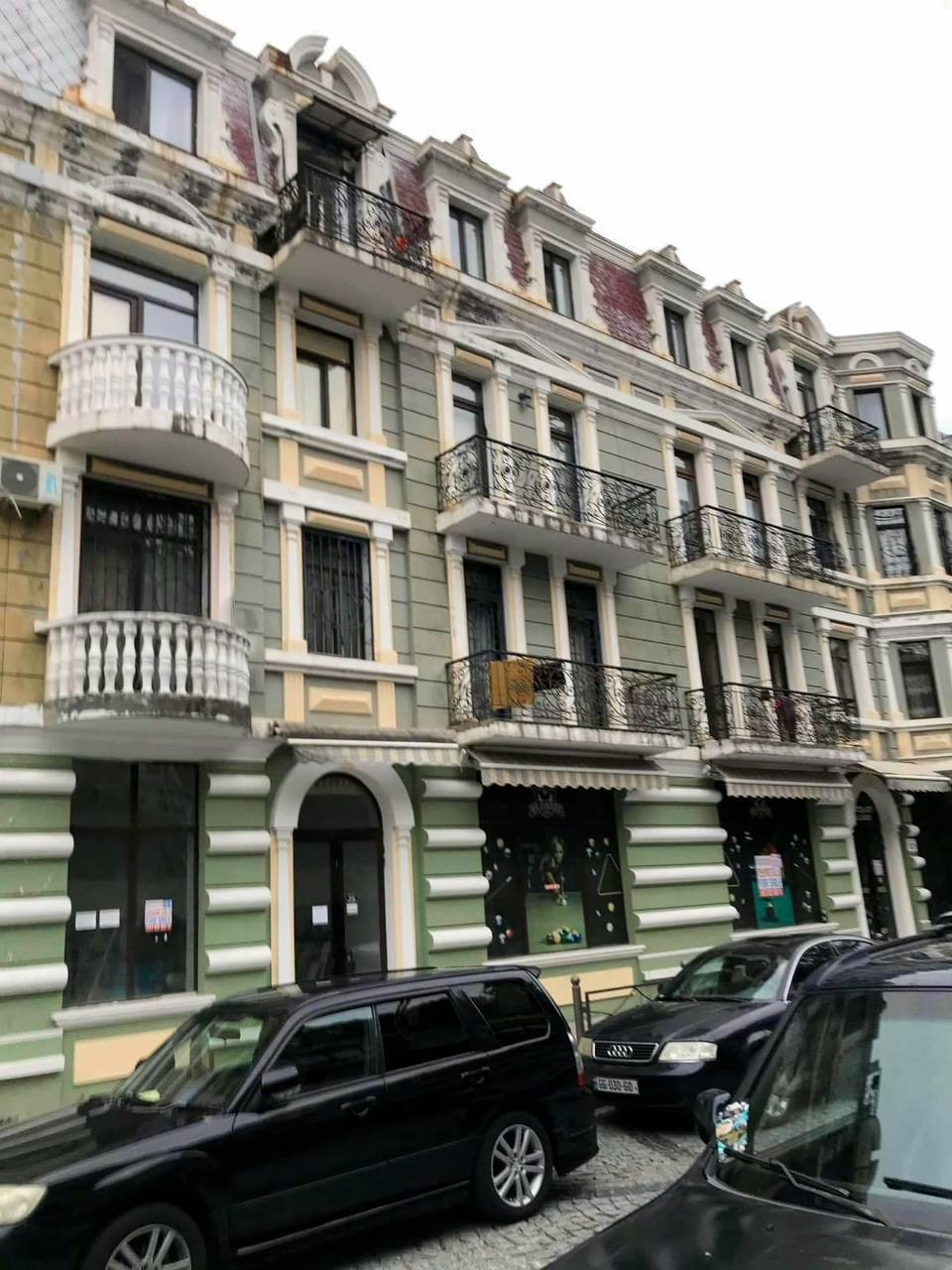 3-bedroom apartment | Old Batumi