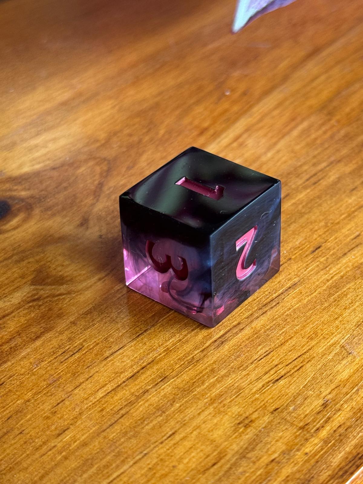 D6 Fuego negro