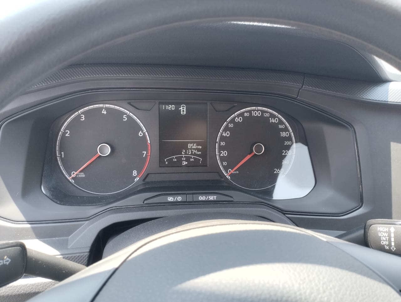 Volkswagen Polo 2024 Km Baixo