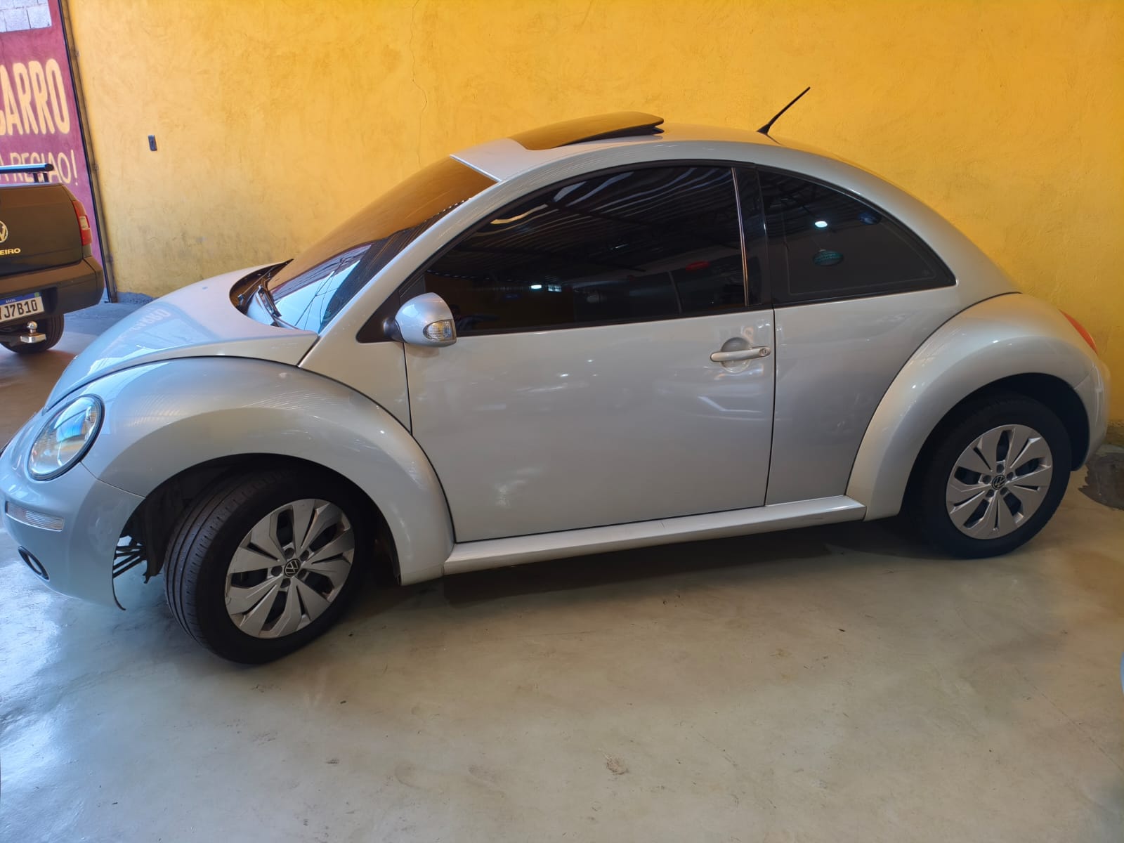 Volkswagen New Beetle 2009