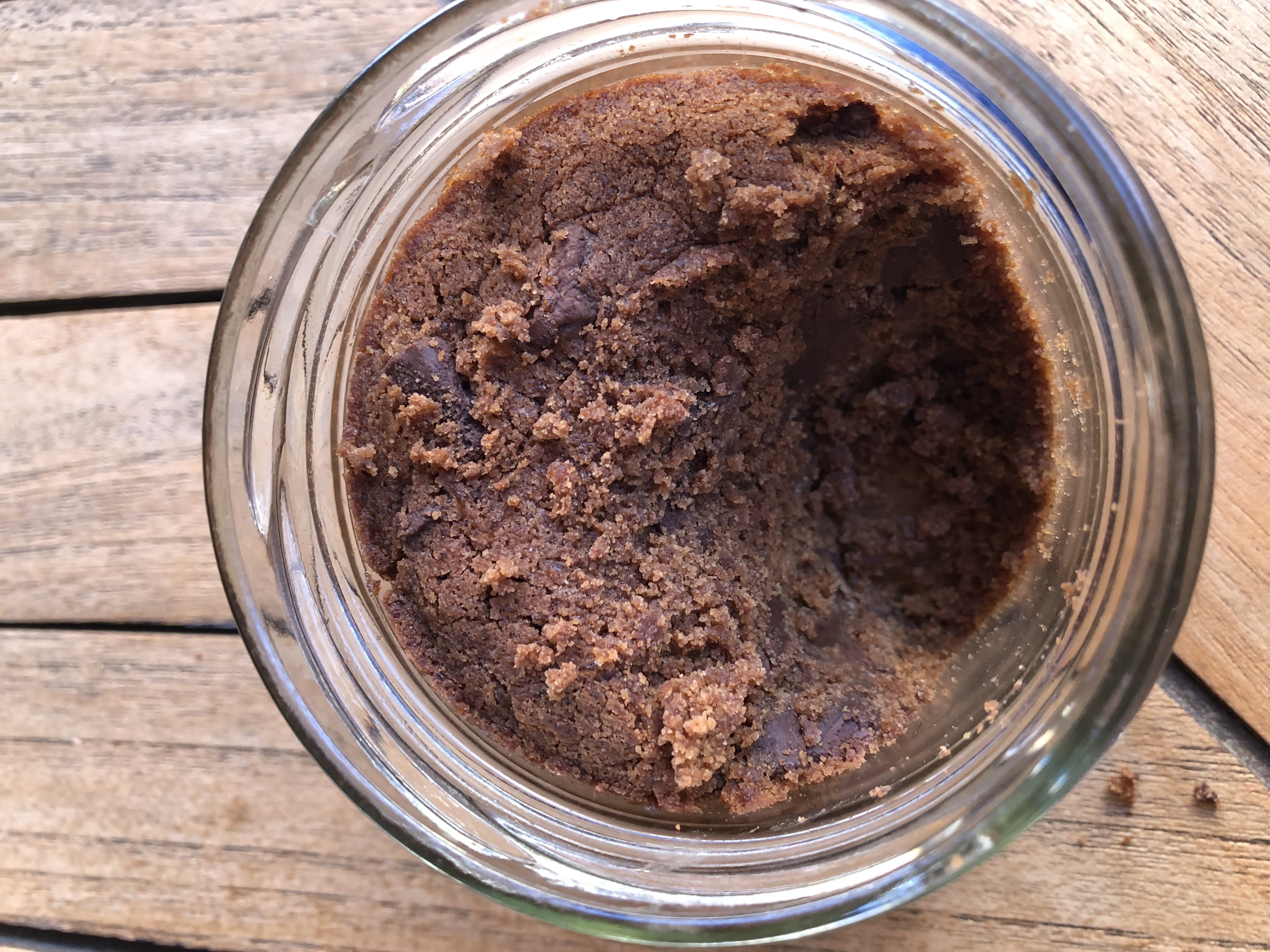 Doppelter Schokoladenkuchen im Glas 