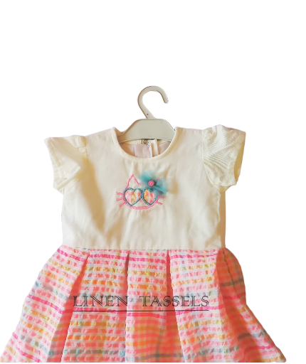 Pack of 2 dresses for Rs 599. (Code: KC00147) Size: 1-2 years
