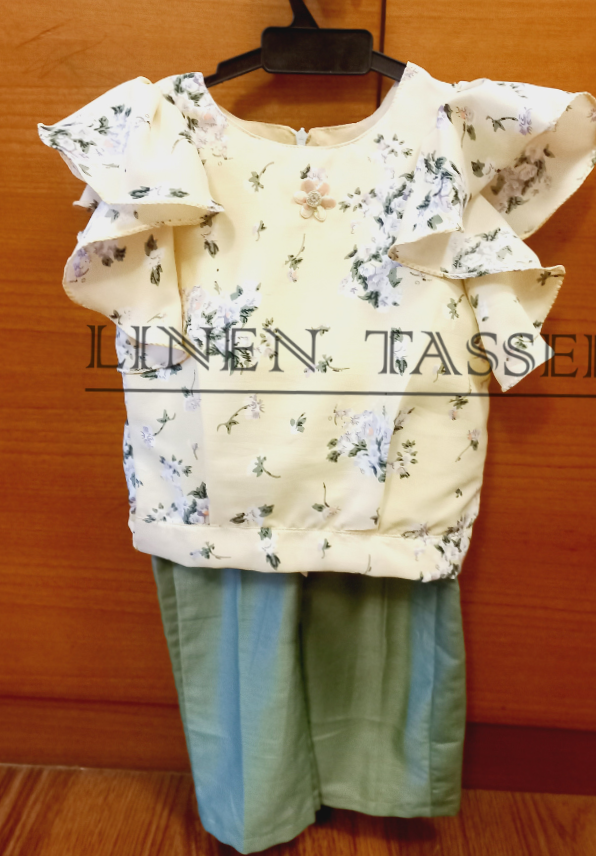 Girls’ Floral Ruffle Top and Pants Set (Code: KS00136) Size: 1-2years