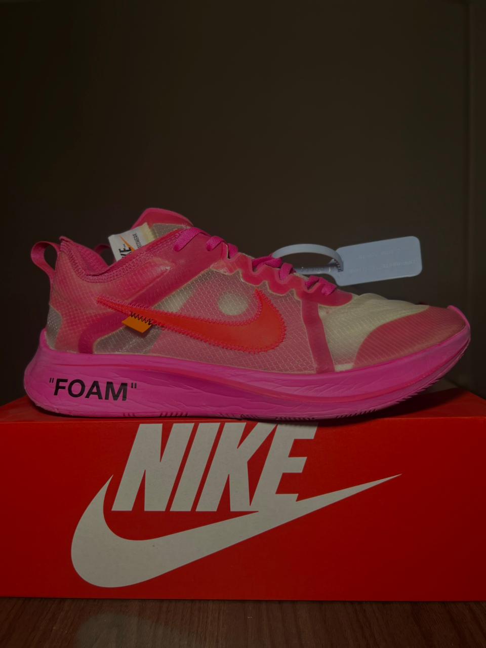 Off-White x Nike Zoom Fly Pink