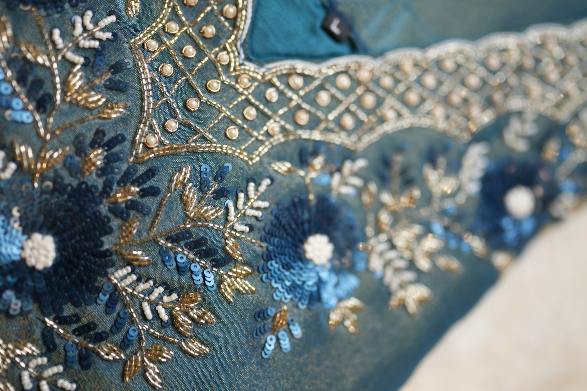 Teal Radiance Embroidered 3 Pc Suit Set