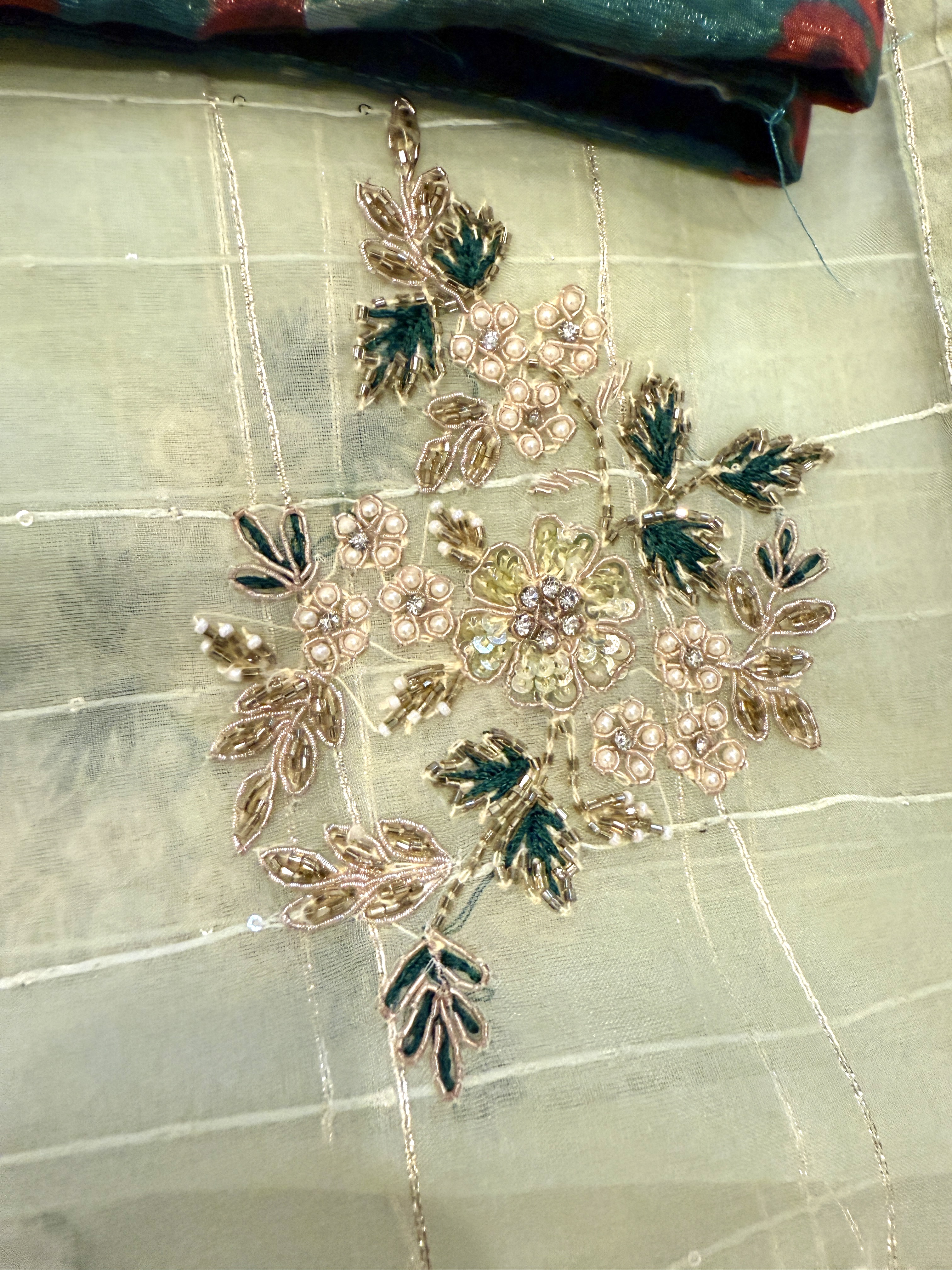 🍸 Pista Glow Cocktail Saree 🍸